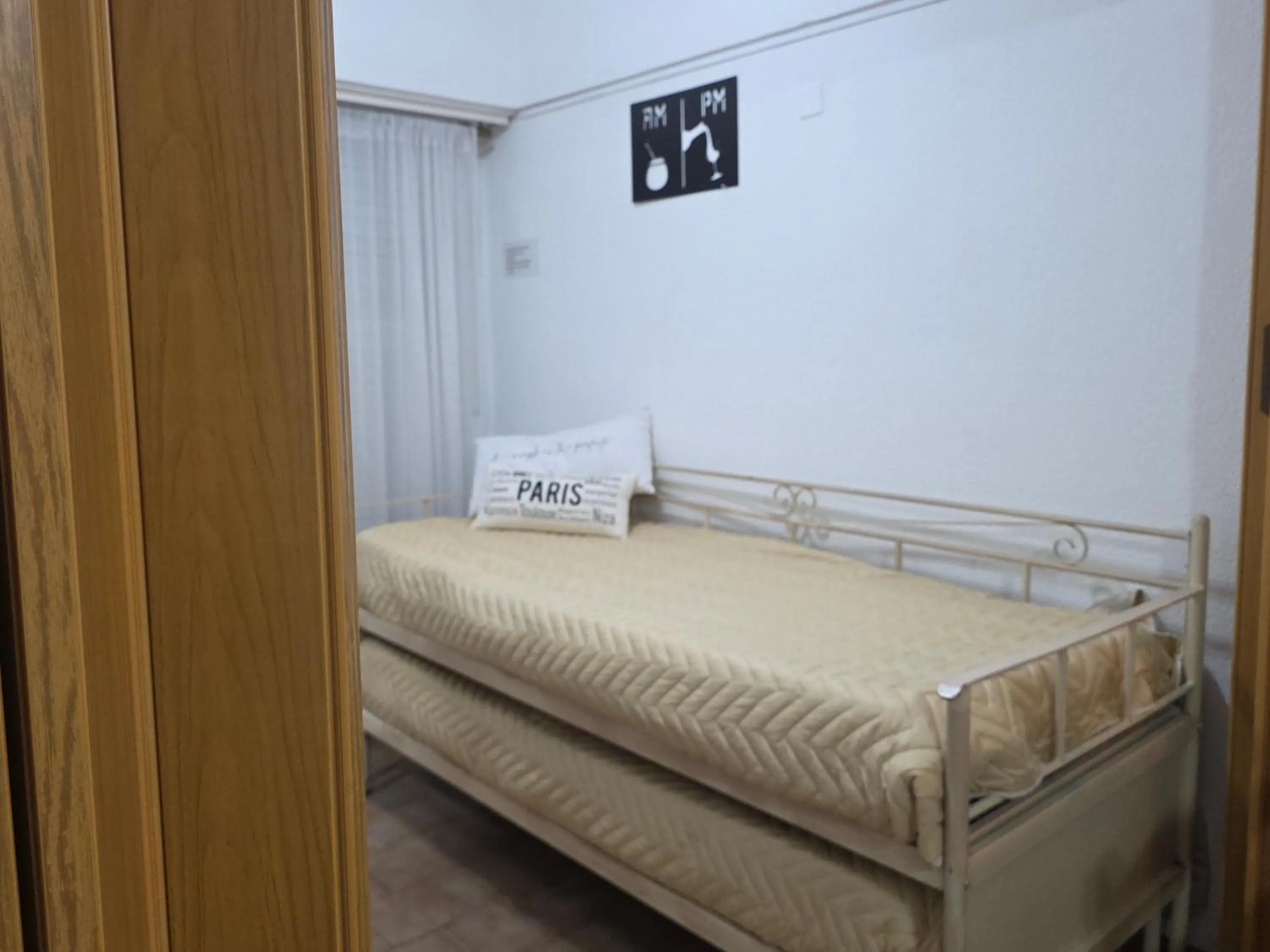 Bed in Ana Dpto- SE RESERVA CON SEÑA INMEDIATA- Pleno centro- Solo para residentes en Argentina