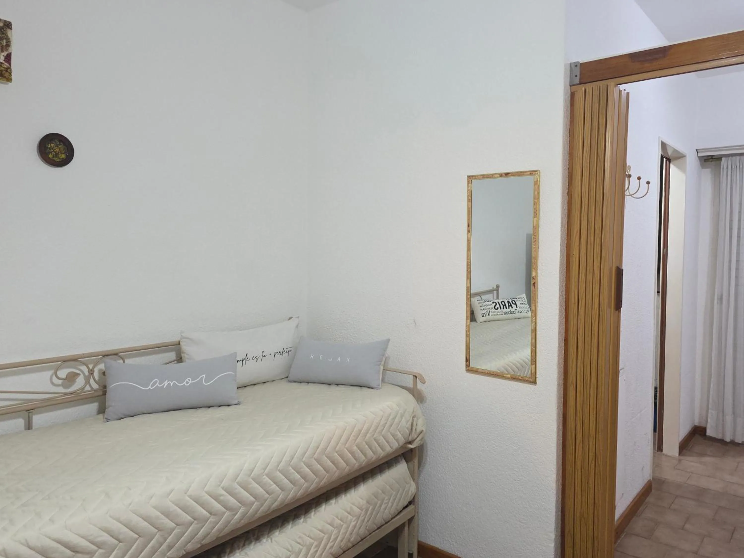 Bed in Ana Dpto- SE RESERVA CON SEÑA INMEDIATA- Pleno centro- Solo para residentes en Argentina