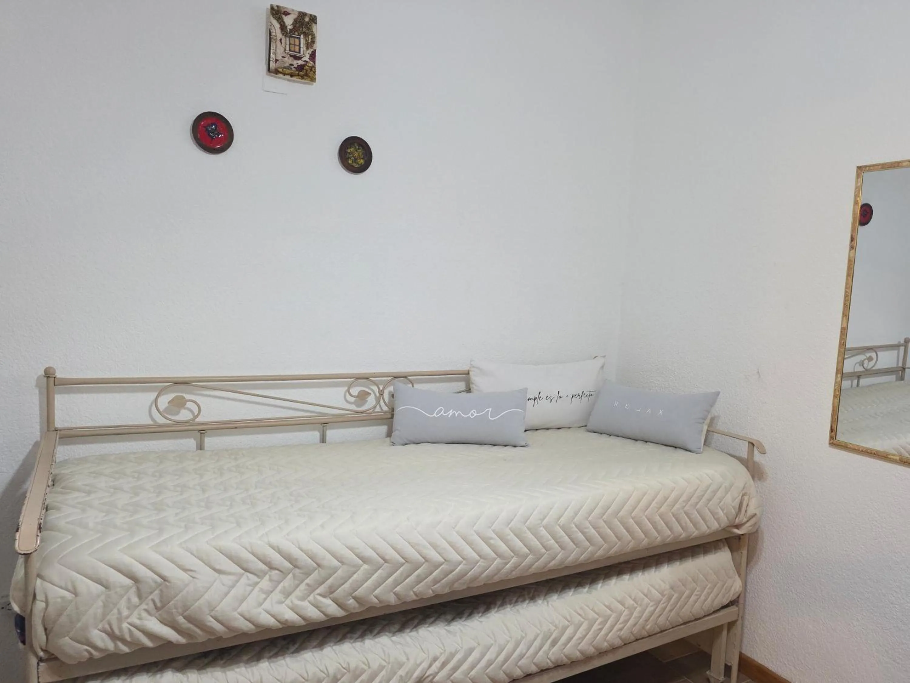 Bed in Ana Dpto- SE RESERVA CON SEÑA INMEDIATA- Pleno centro- Solo para residentes en Argentina