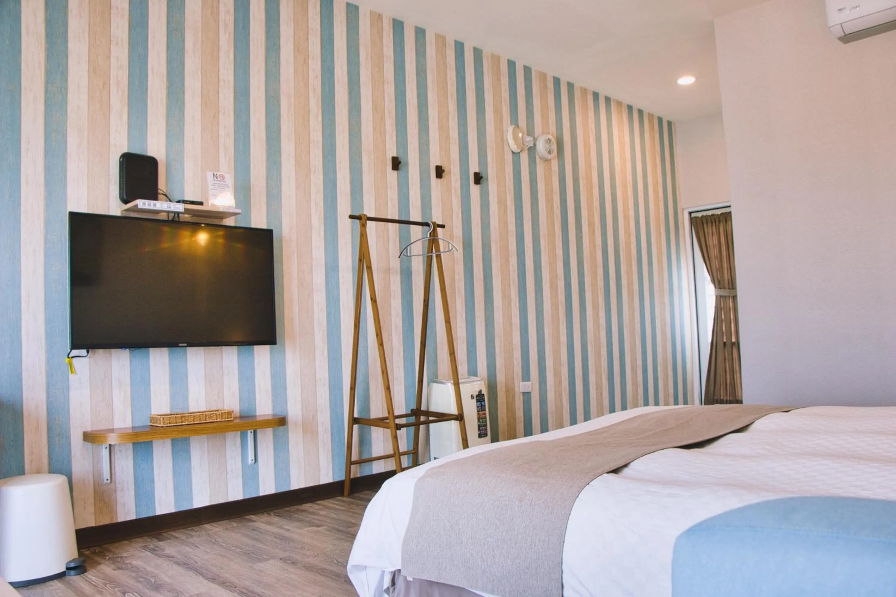 Photo of the whole room, Bed in Loju Seaview Homestay