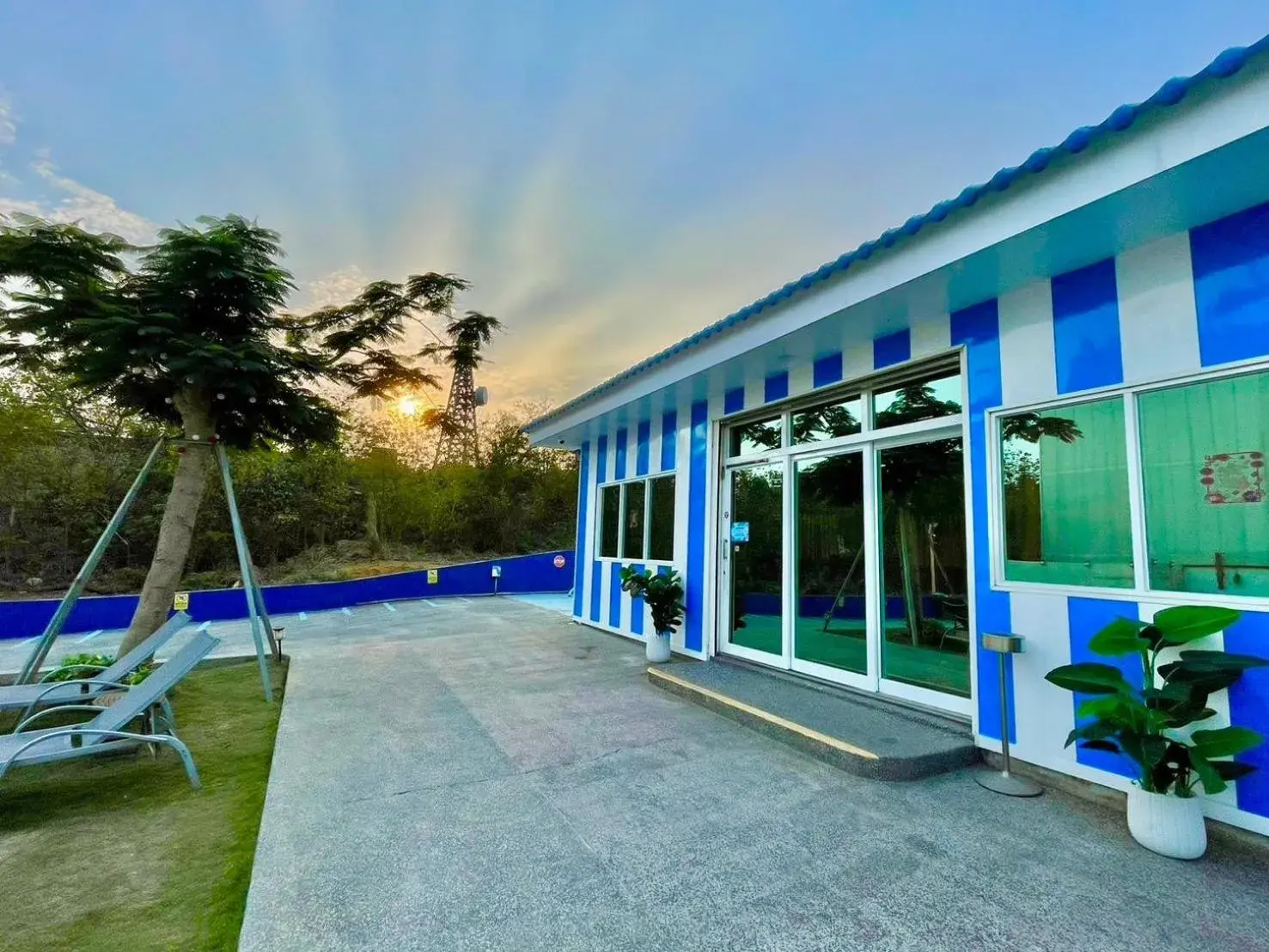 Property building in Loju Seaview Homestay Property building in Loju Seaview Homestay