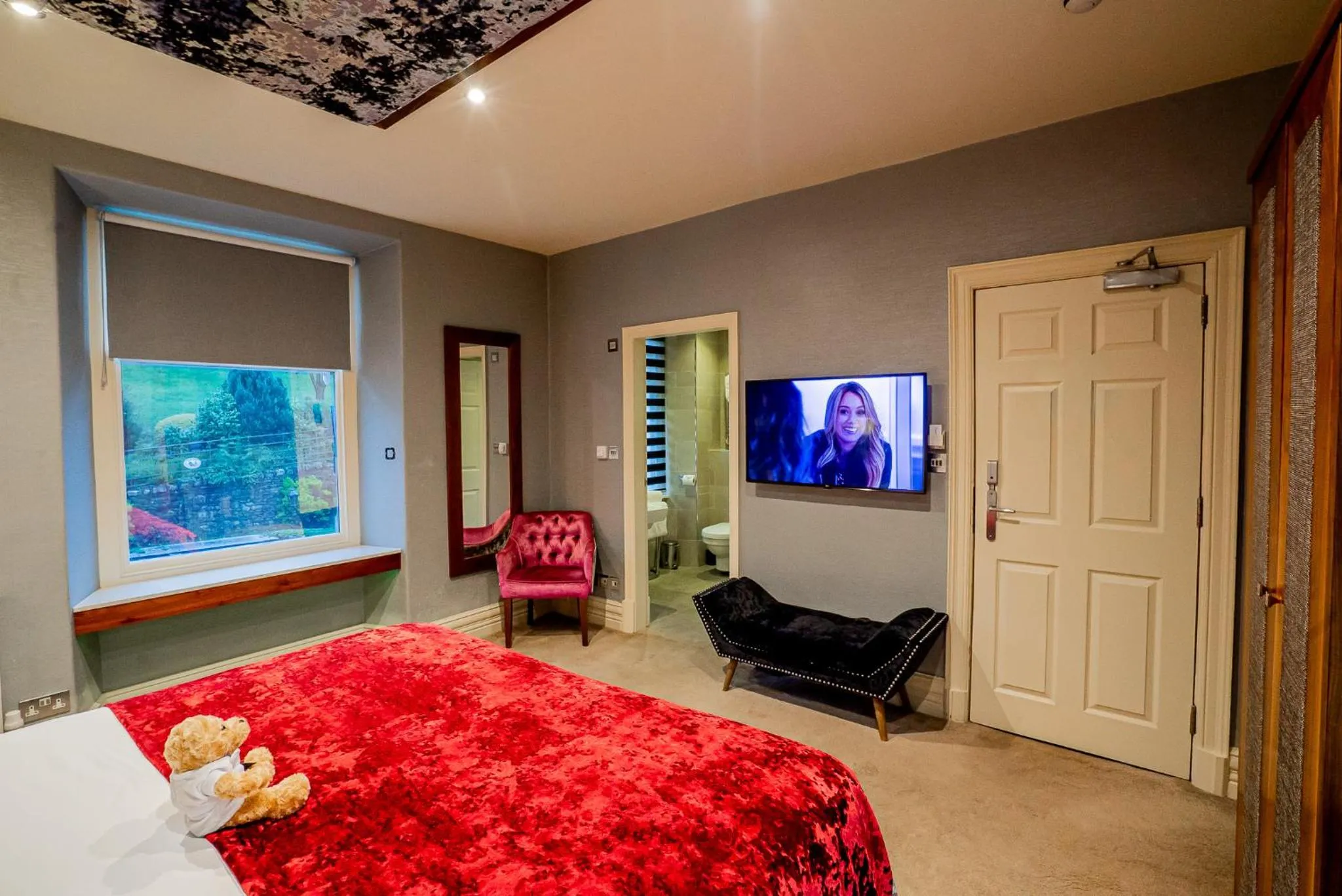 Bed in The Cranleigh Boutique