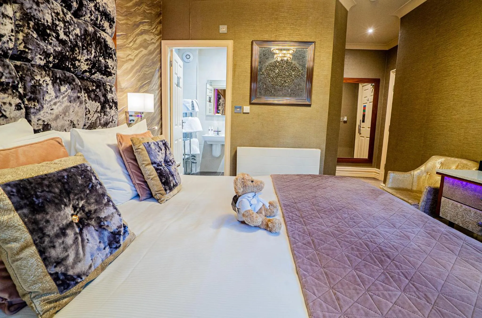 Bed in The Cranleigh Boutique