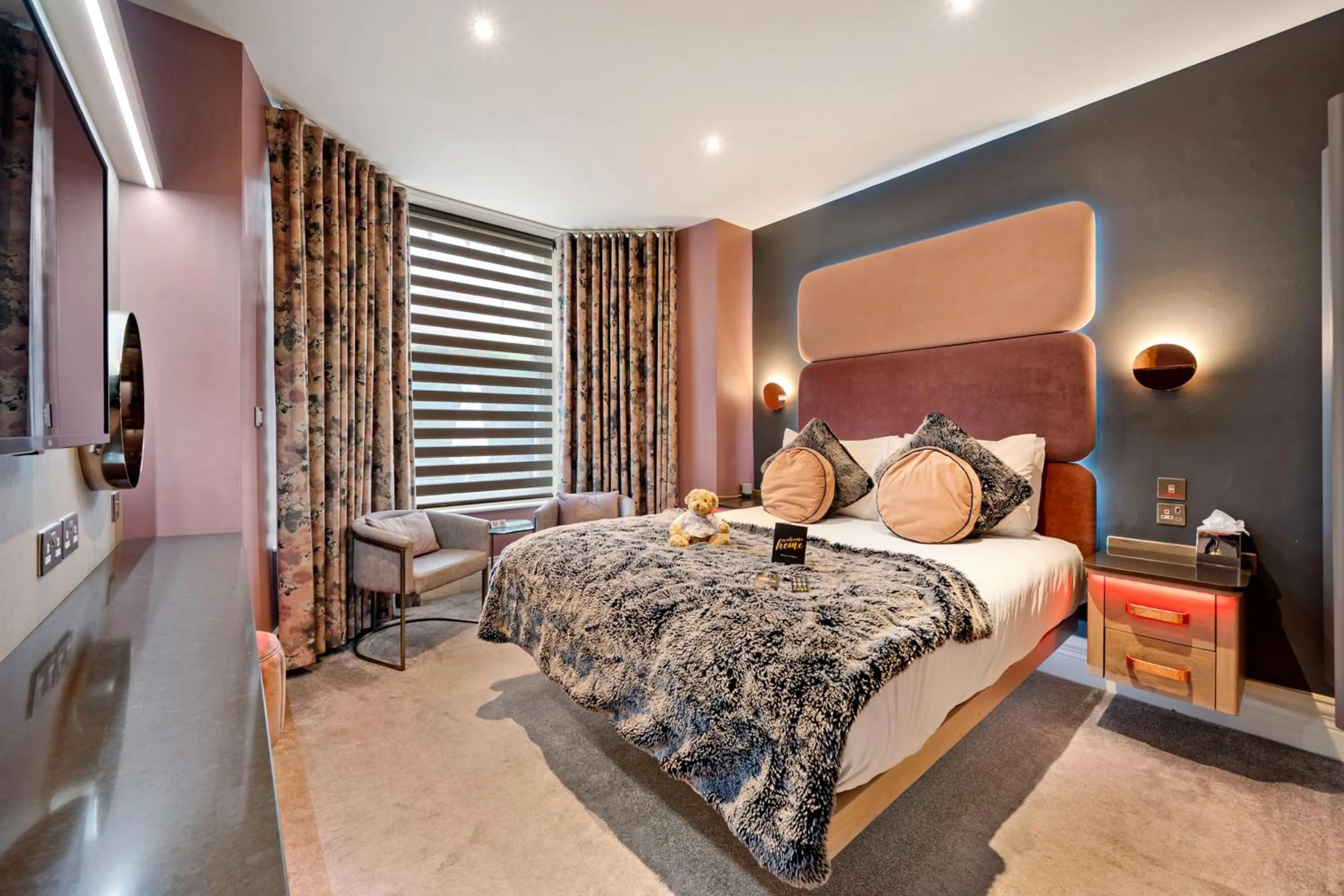 Bed in The Cranleigh Boutique