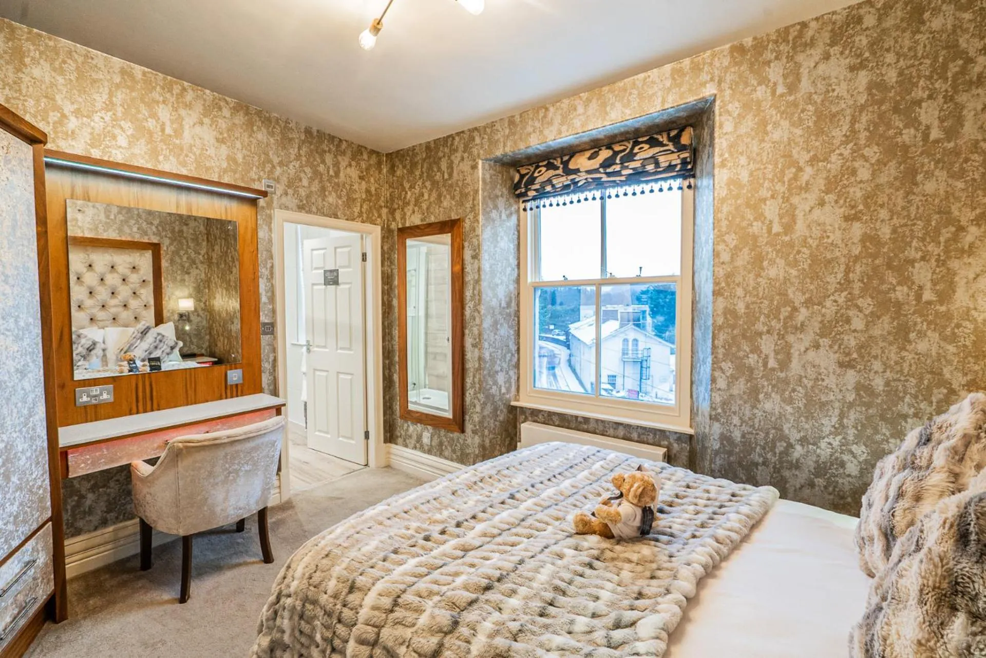 Bed in The Cranleigh Boutique