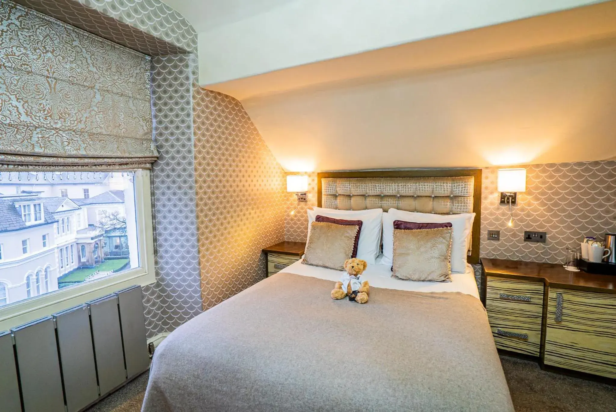 Double Room with Spa Bath in The Cranleigh Boutique Double Room with Spa Bath in The Cranleigh Boutique