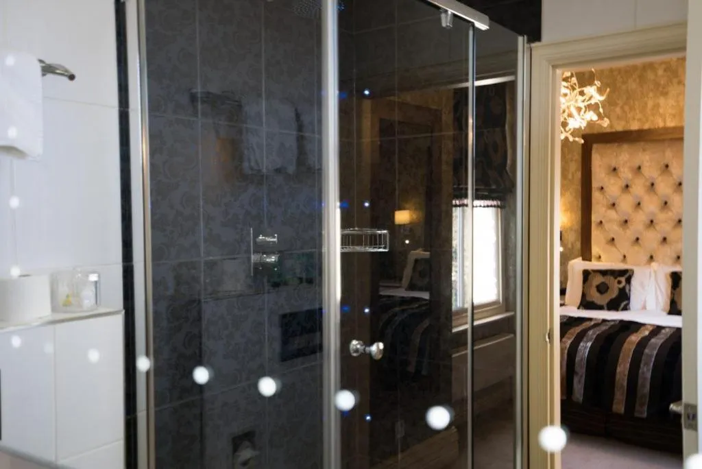 Bathroom in The Cranleigh Boutique