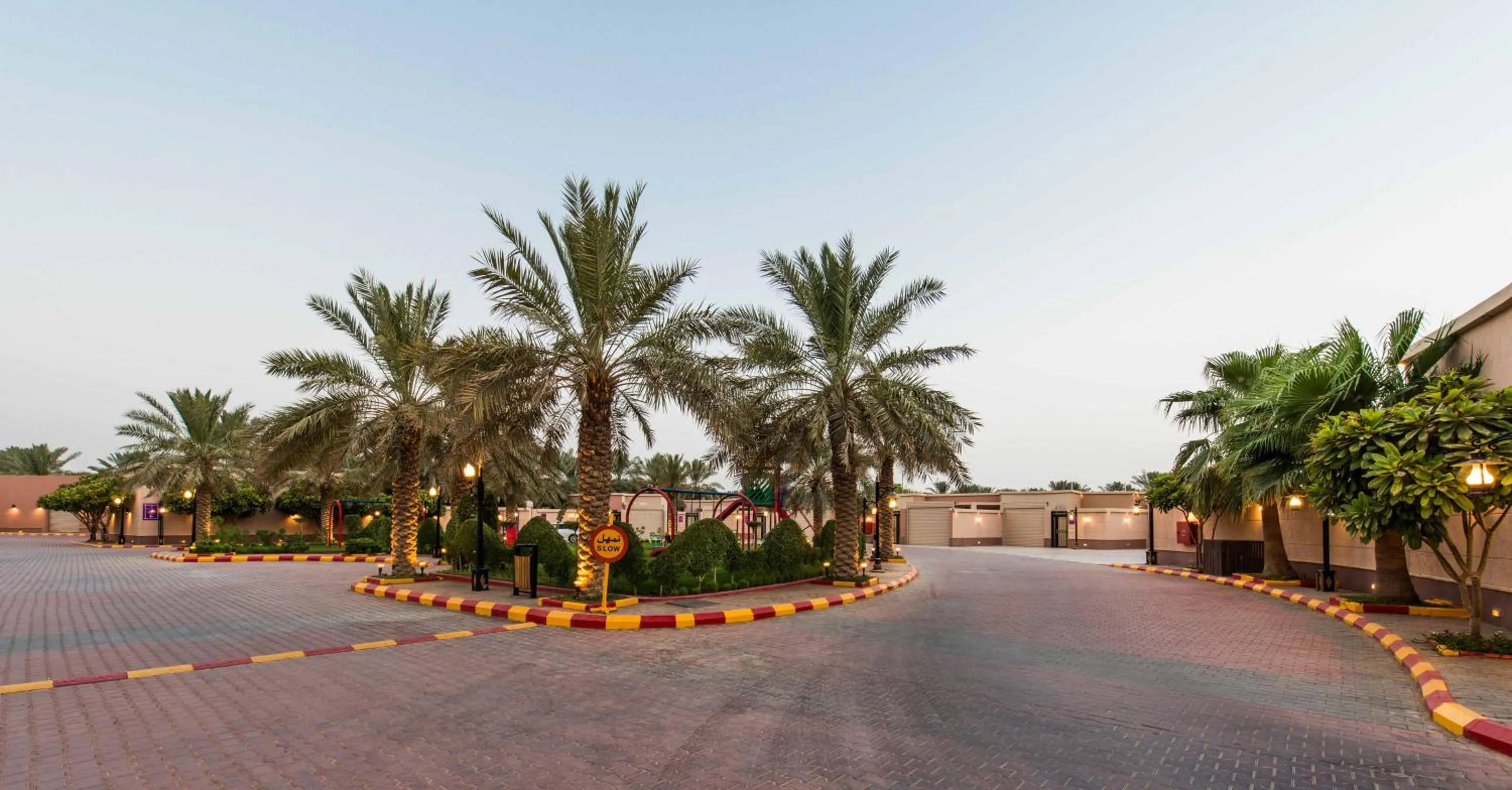 Day in Boudl Al Nakheel