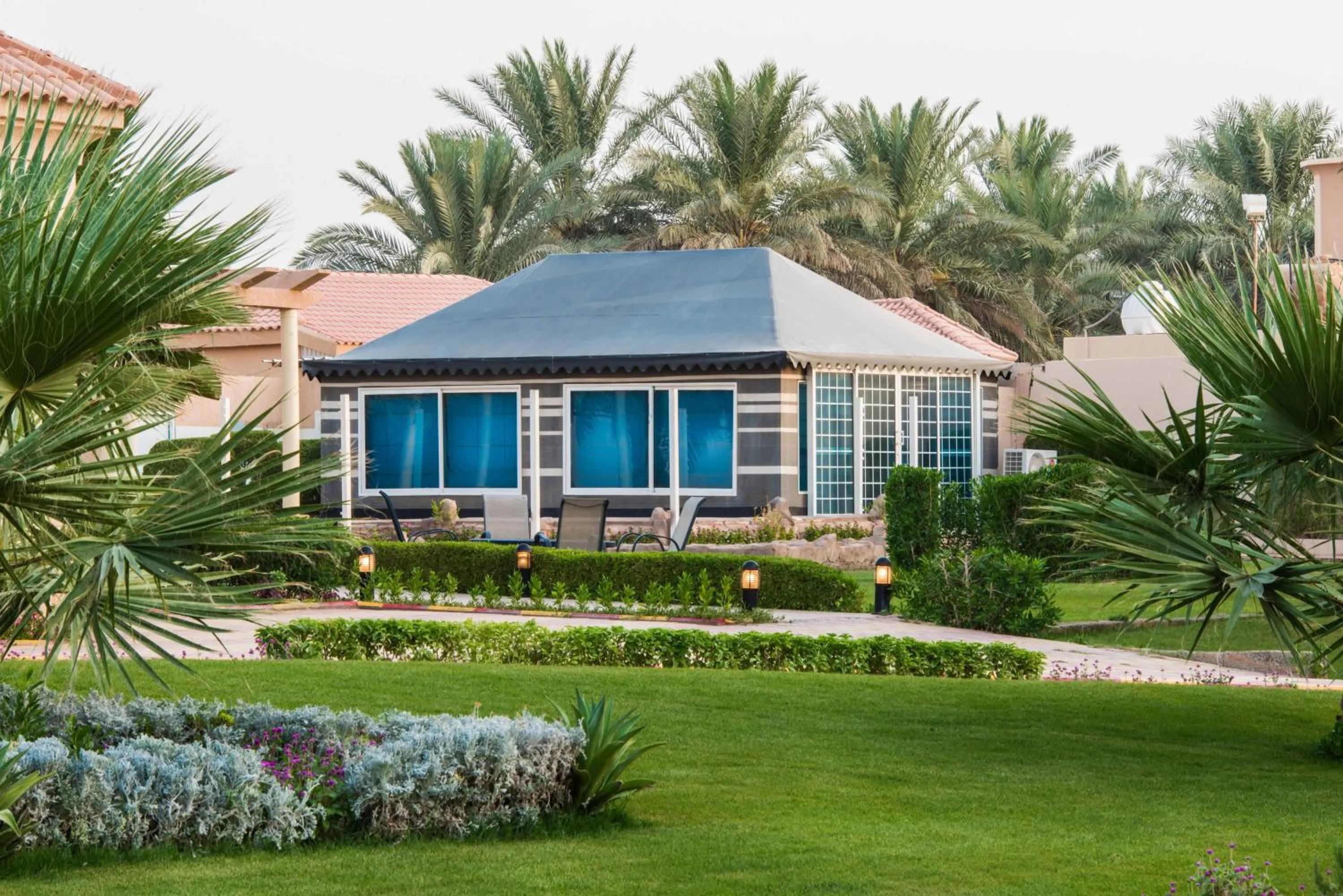 Garden view in Boudl Al Nakheel