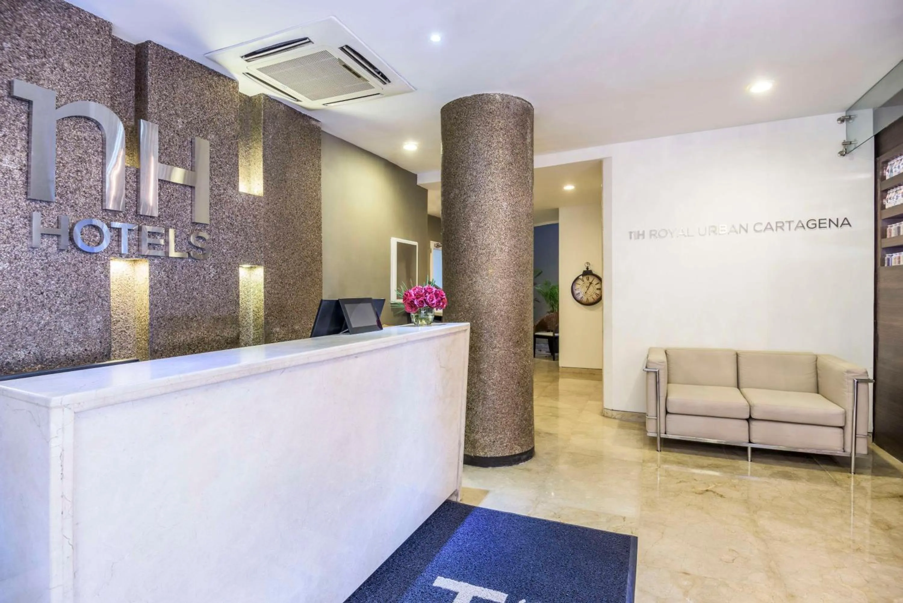Lobby or reception in NH Royal Urban Cartagena