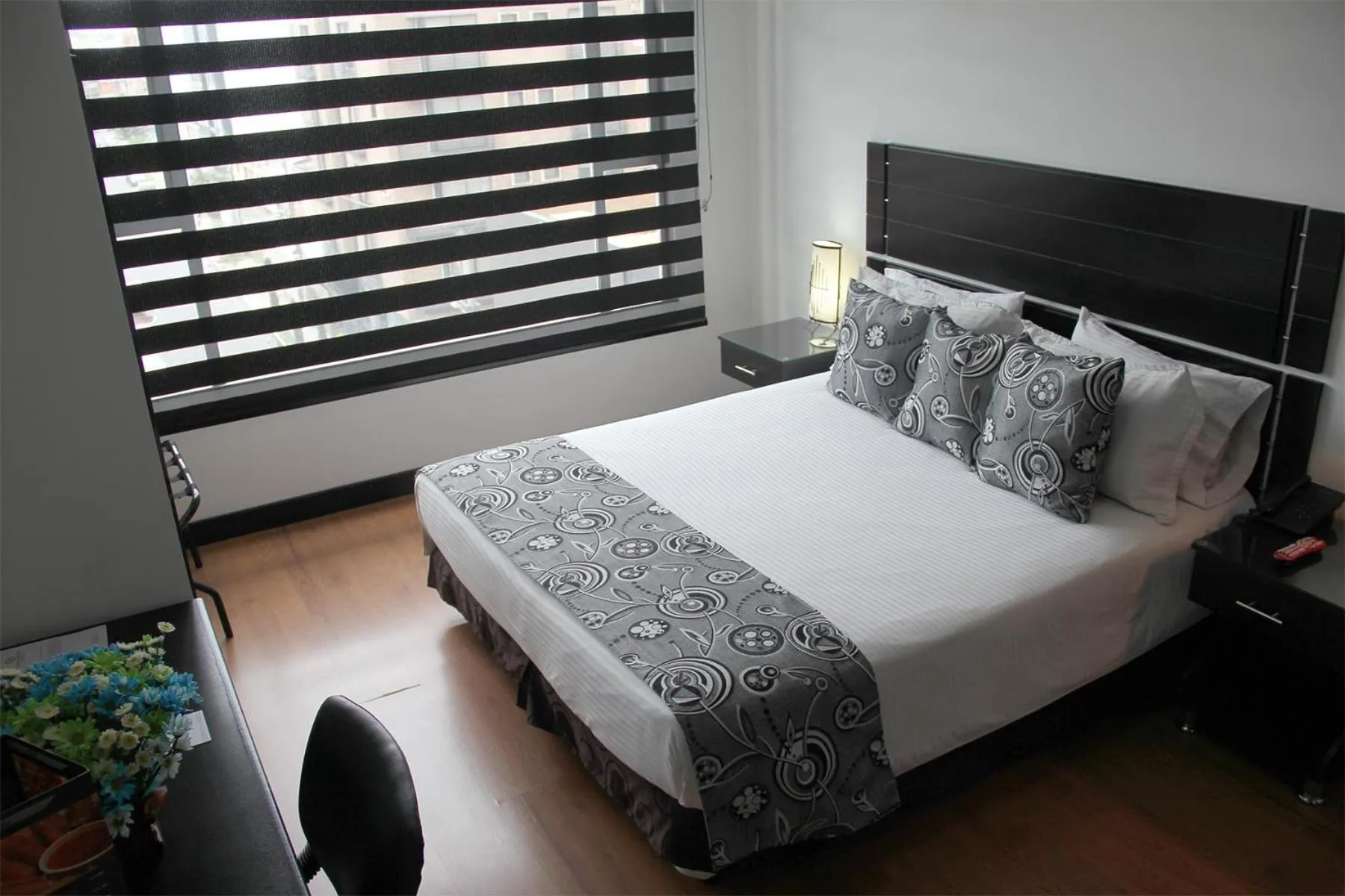 Bed in Hotel Santafe Real