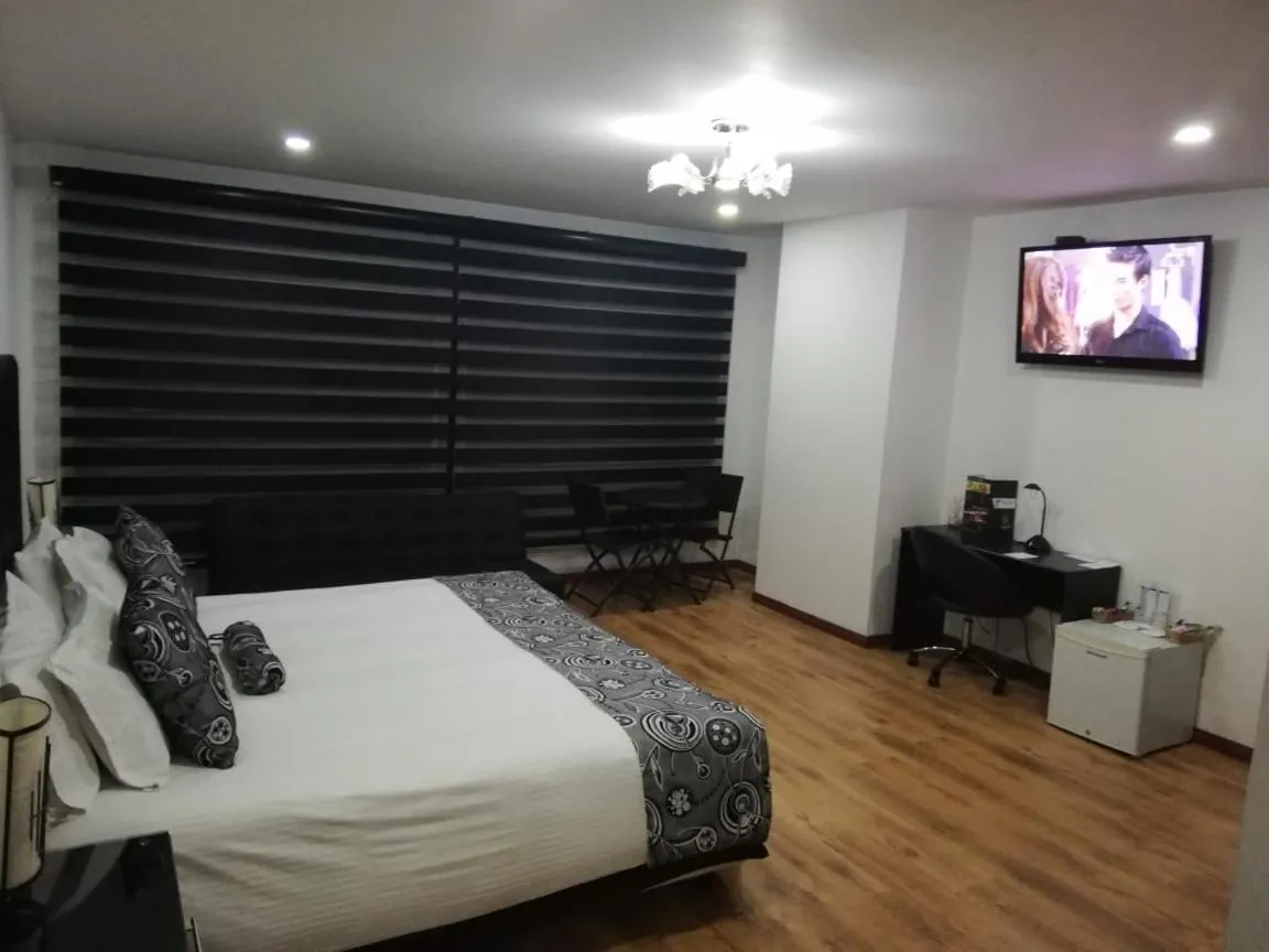 Bed in Hotel Santafe Real