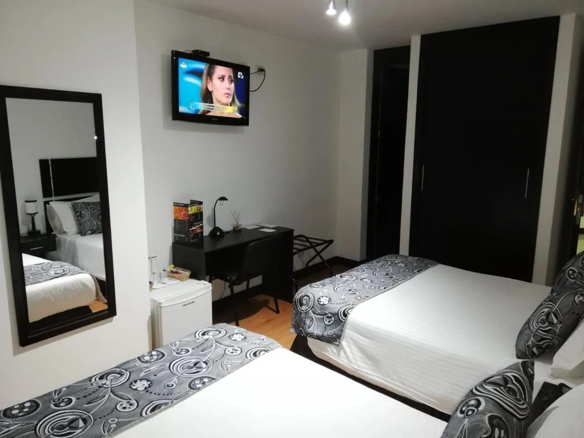 Bed in Hotel Santafe Real