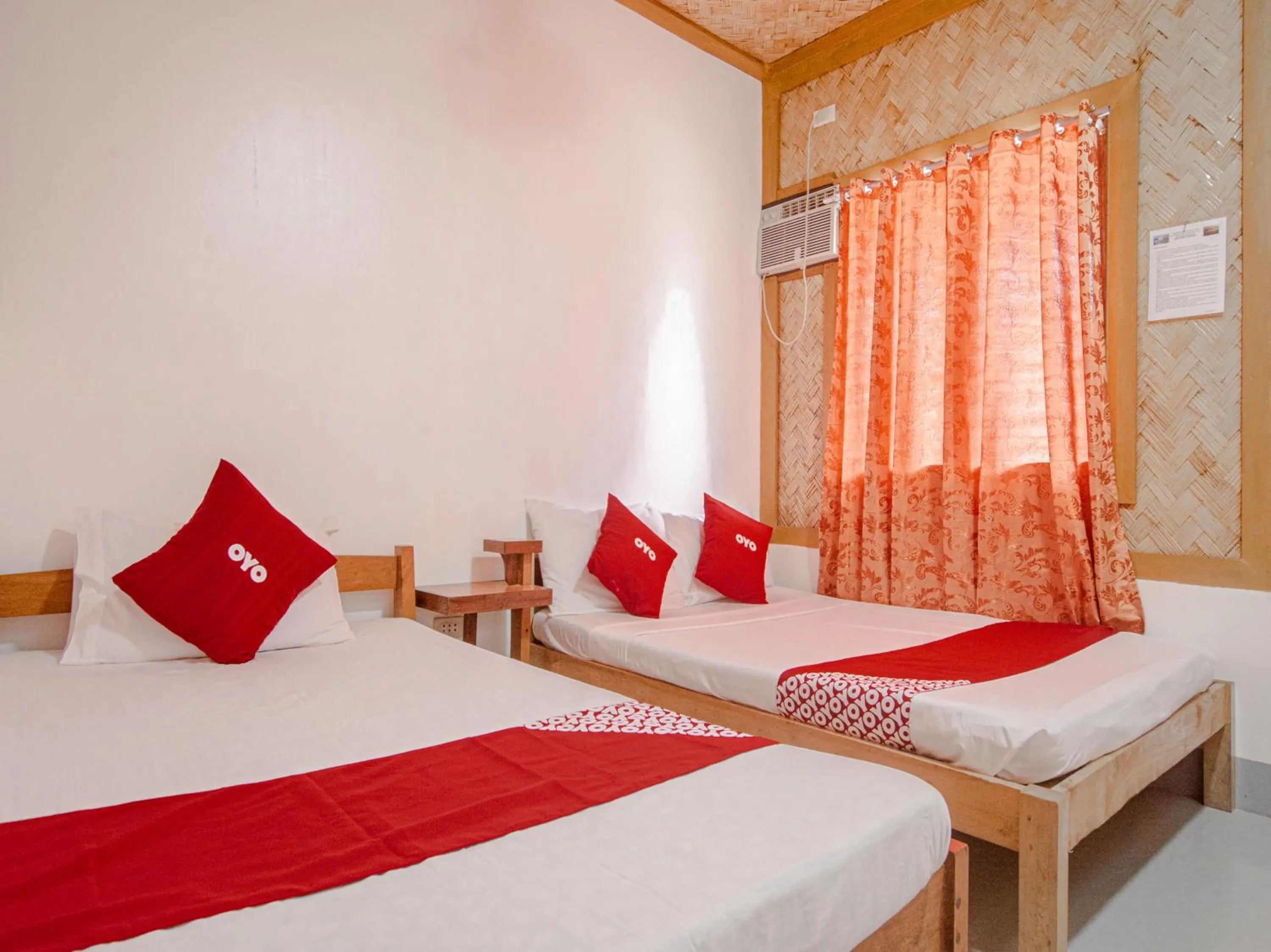 Bedroom, Bed in Telesfora Beach Cottage