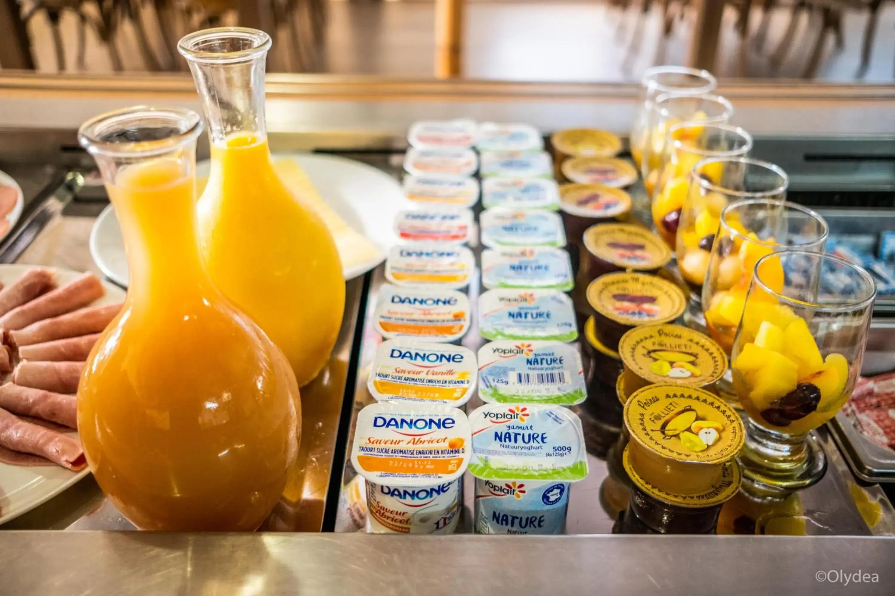 Continental breakfast in Olydea Les Epesses Continental breakfast in Olydea Les Epesses