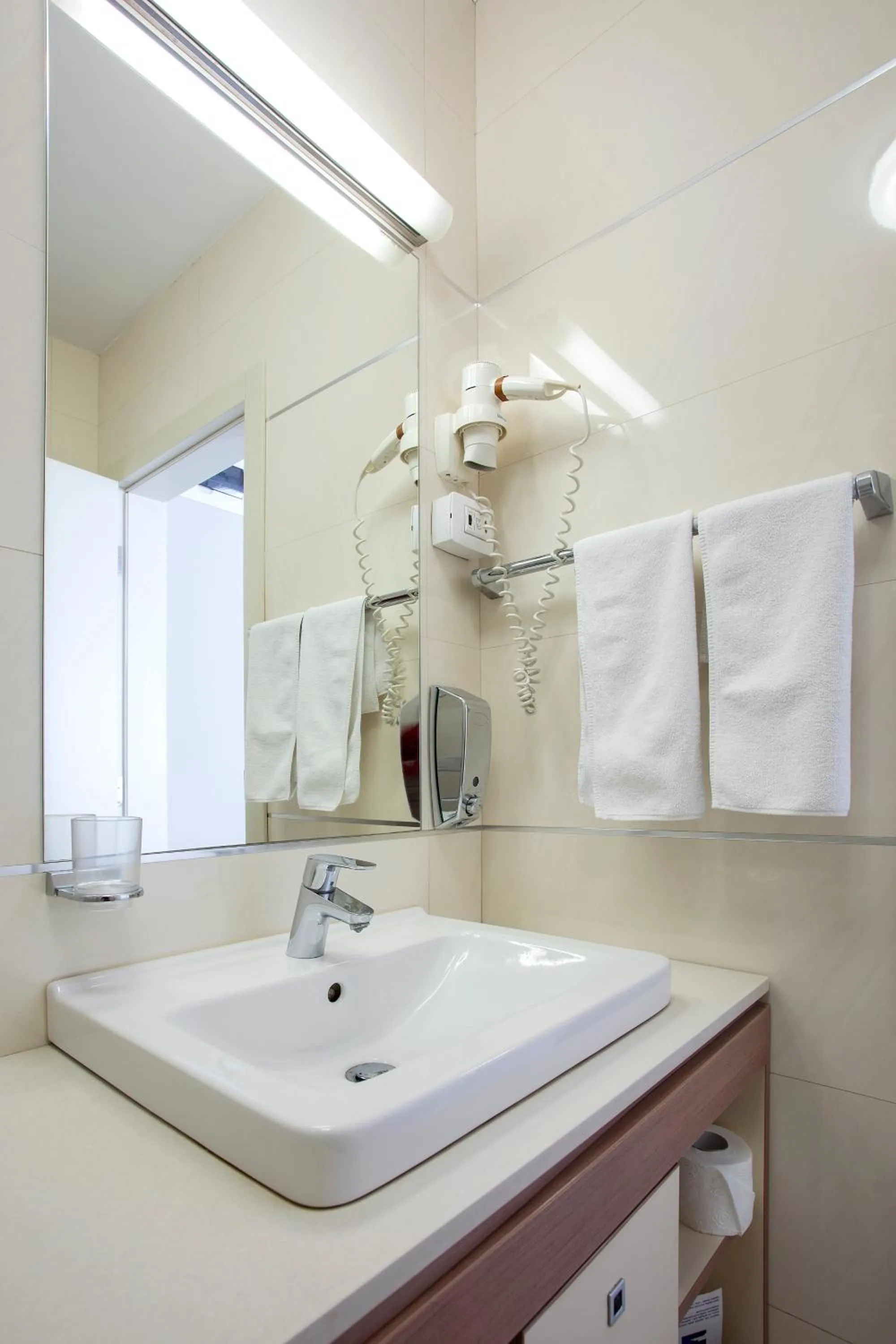 Bathroom in Hotel Srbija Garden-FREE PARKING