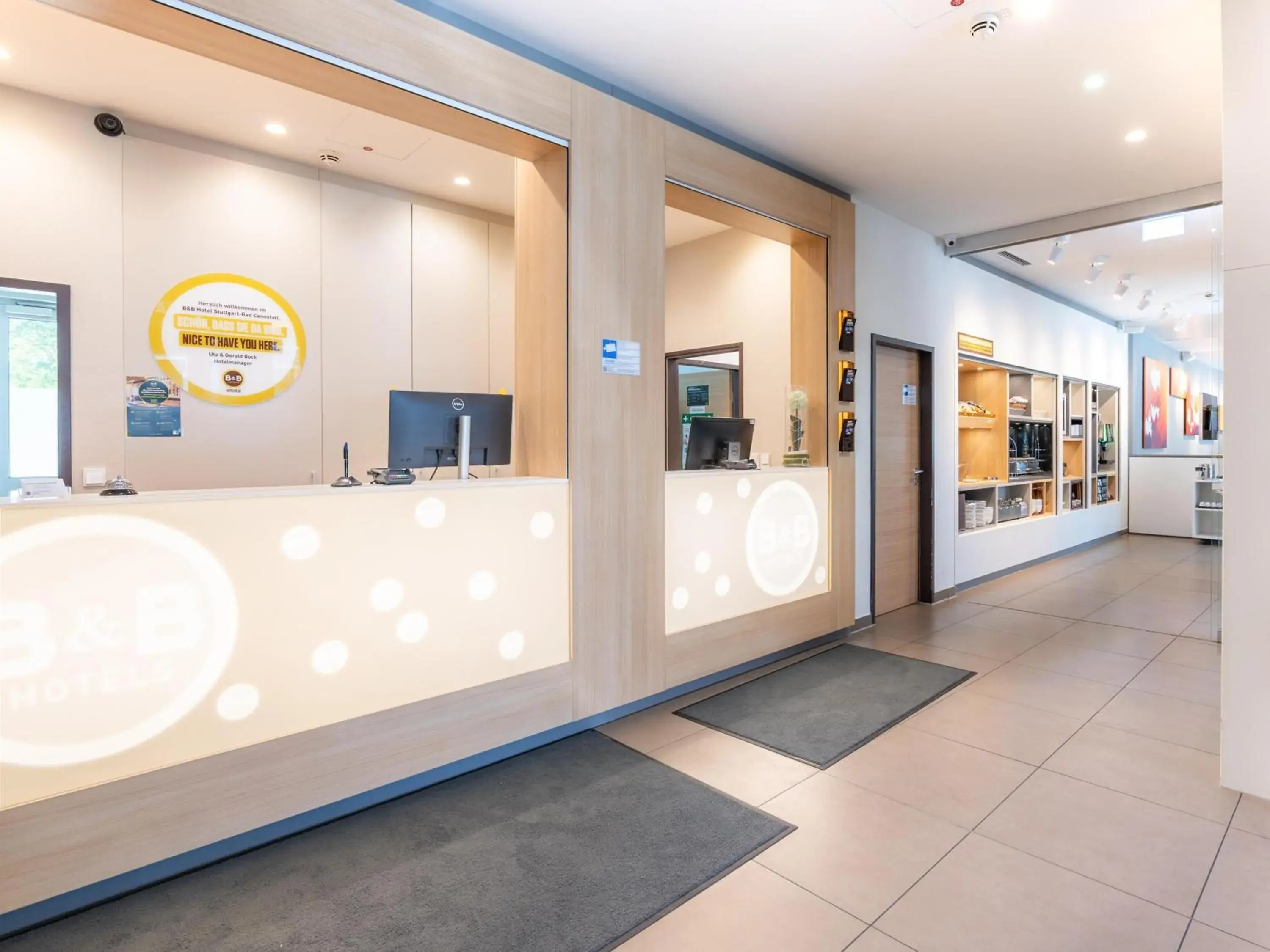 Lobby or reception in B&B Hotel Stuttgart-Bad Cannstatt Lobby or reception in B&B Hotel Stuttgart-Bad Cannstatt
