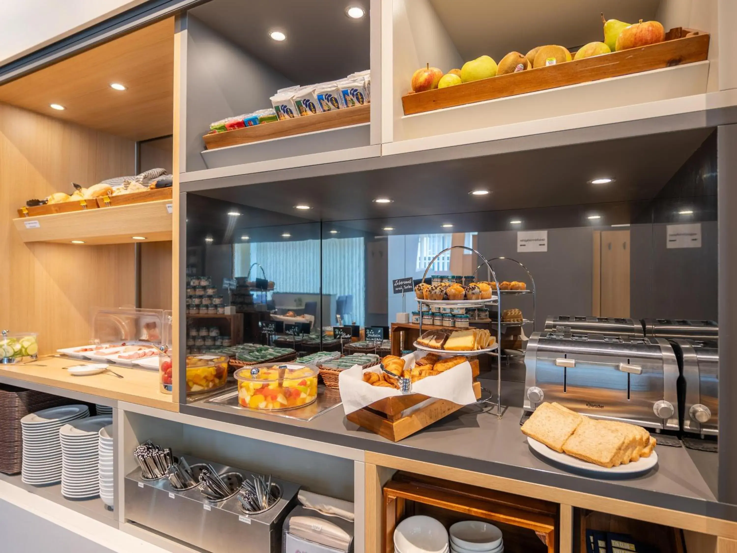 Restaurant/places to eat in B&B Hotel Stuttgart-Bad Cannstatt Restaurant/places to eat in B&B Hotel Stuttgart-Bad Cannstatt