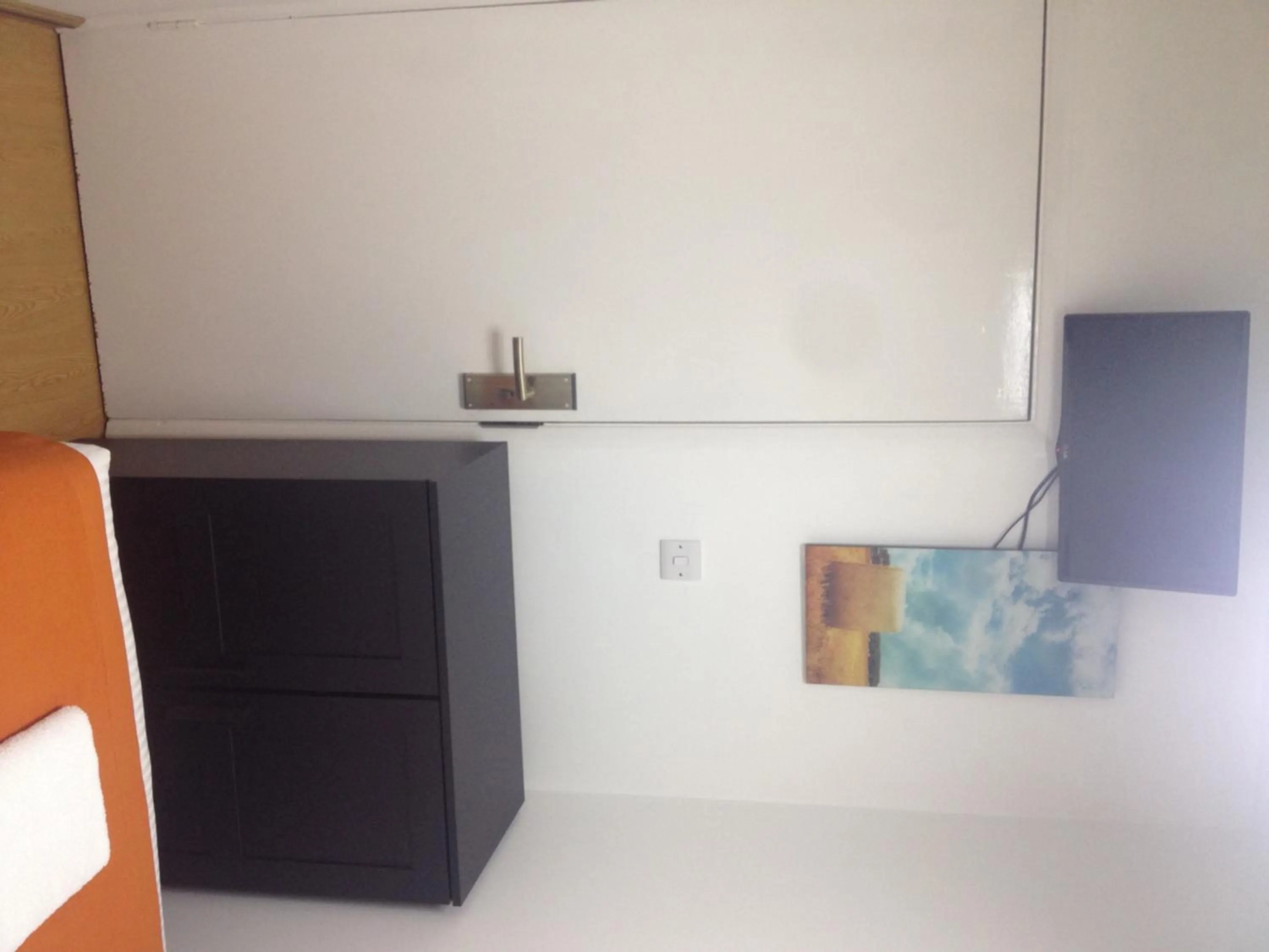 Decorative detail in Heathrow Inn Hotel