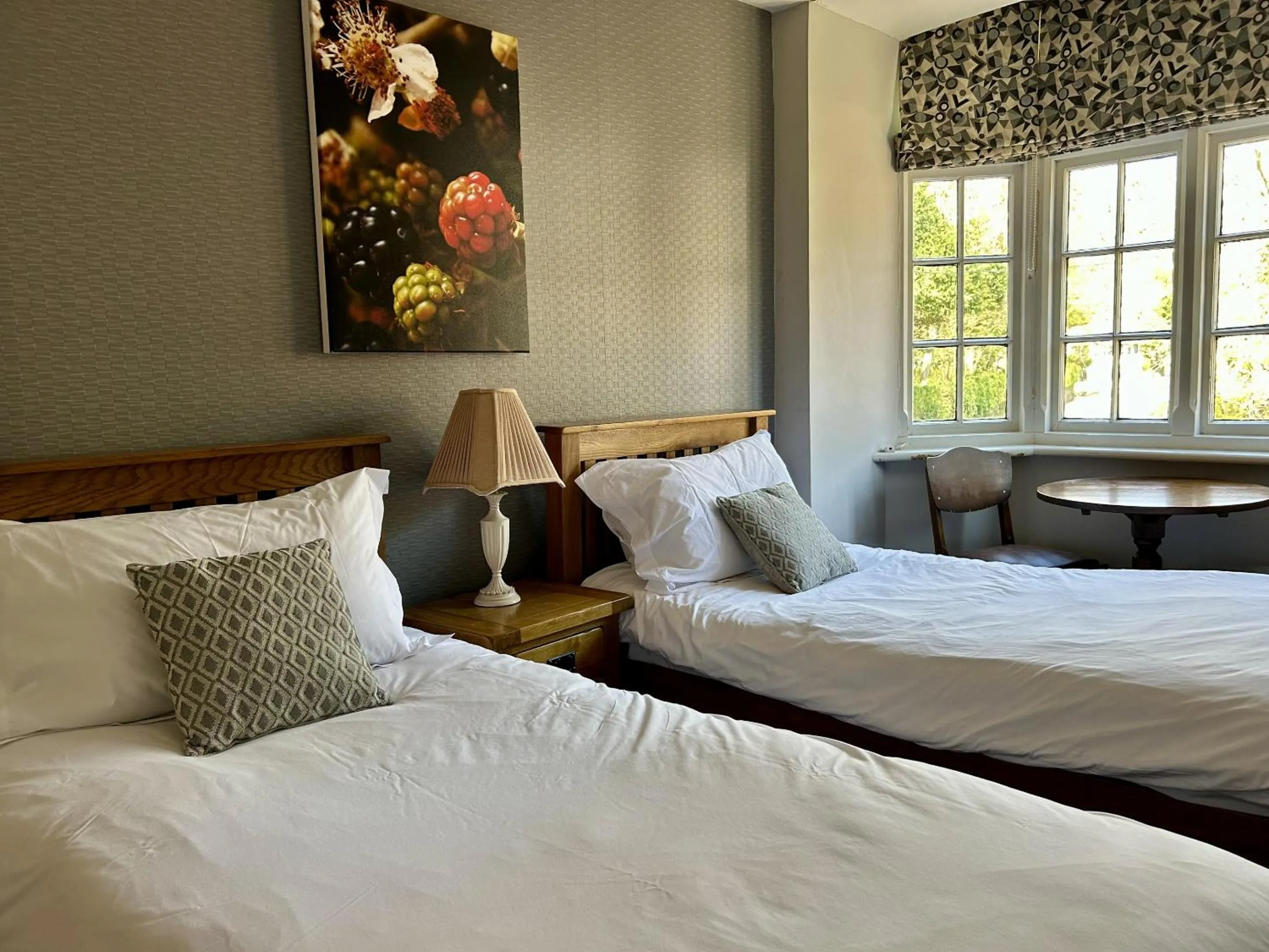 Bedroom, Bed in The Talbot and apartment