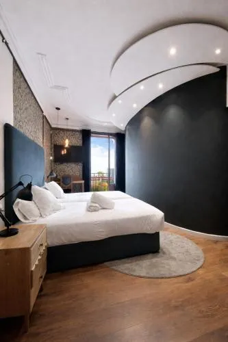 Lluna Aqua Soller - Adults Recommended