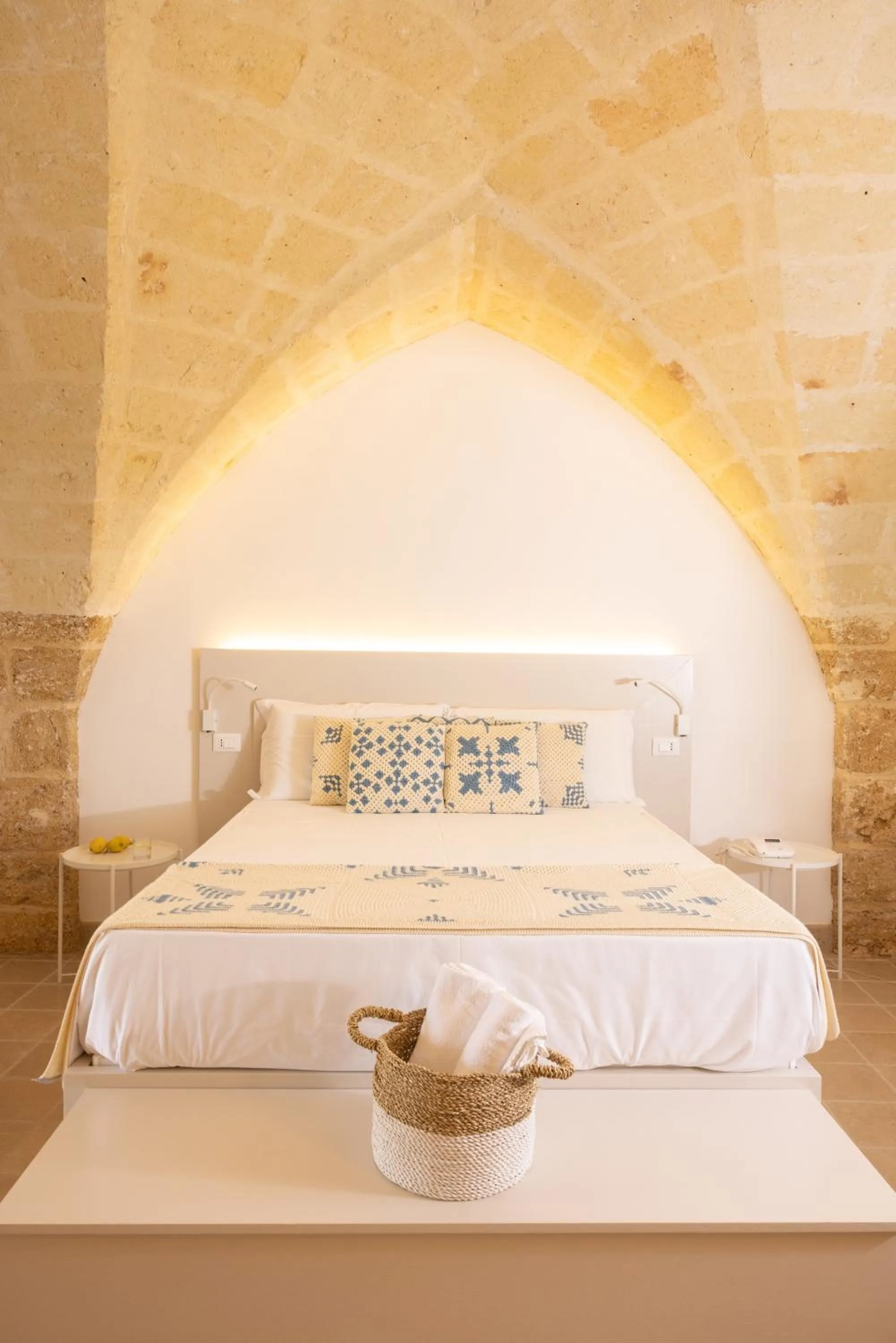 Bed in Masseria Malvindi
