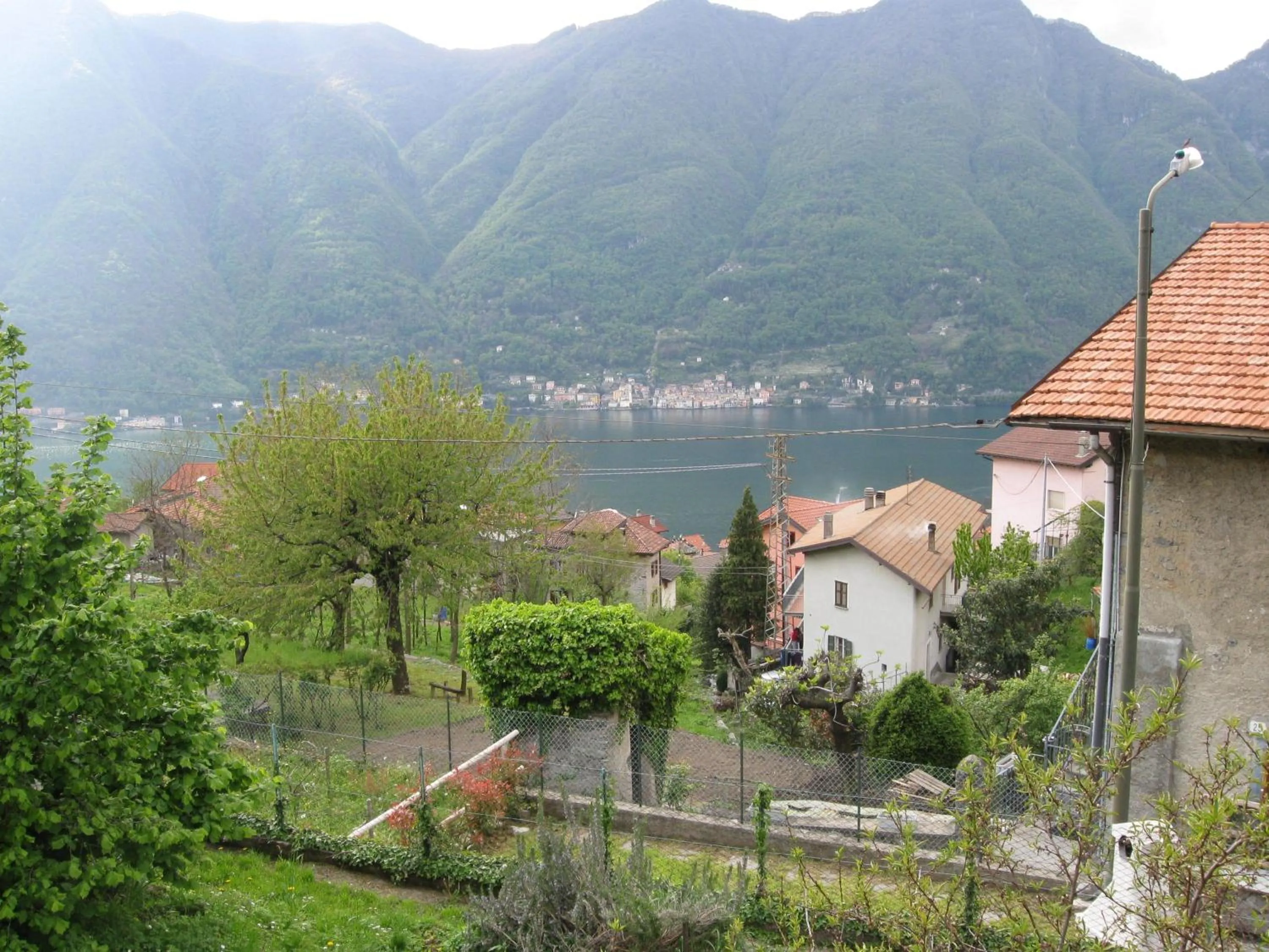 Lake view in La Ruota del Mulino