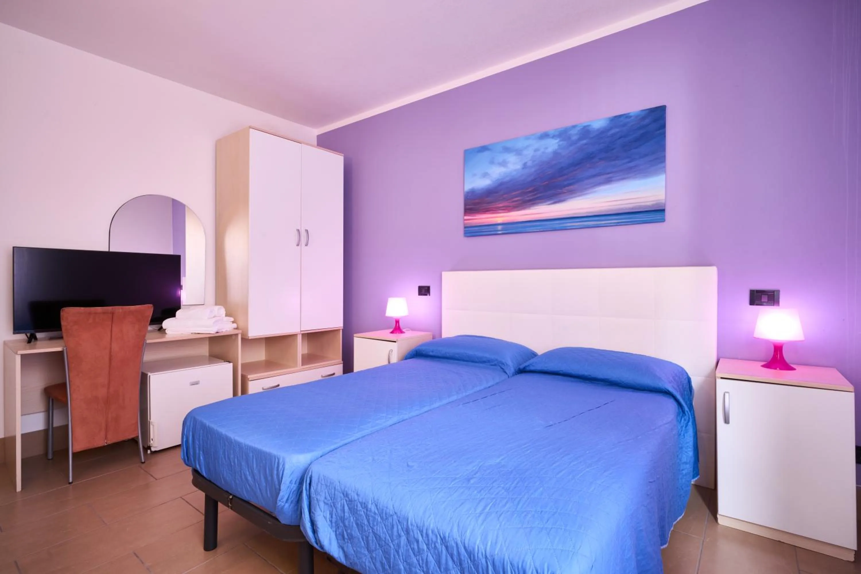 TV and multimedia, Bed in Hotel Villa Del Mar