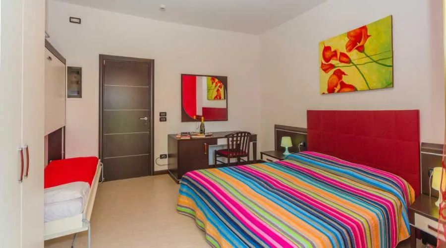 Photo of the whole room, Bed in Hotel Villa Del Mar