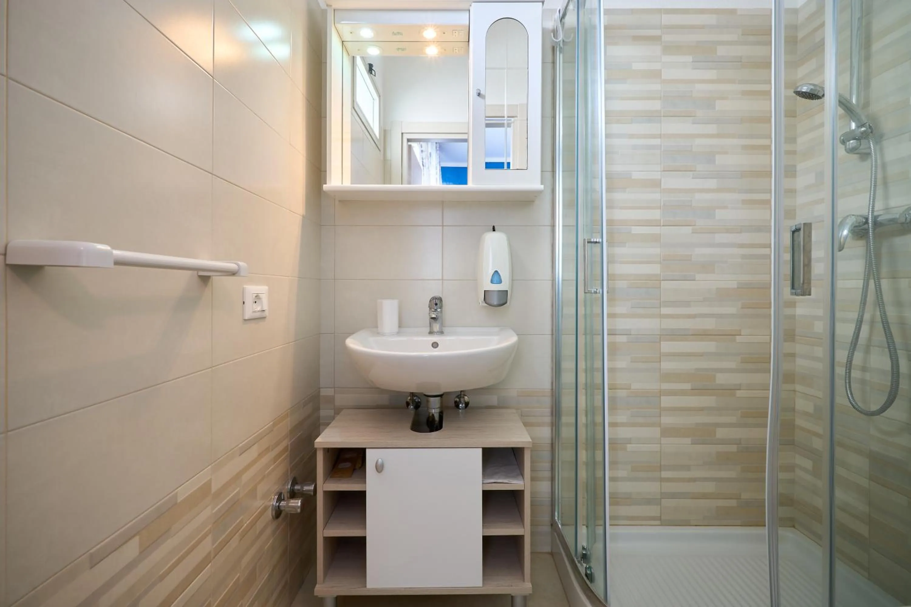 Shower in Hotel Villa Del Mar