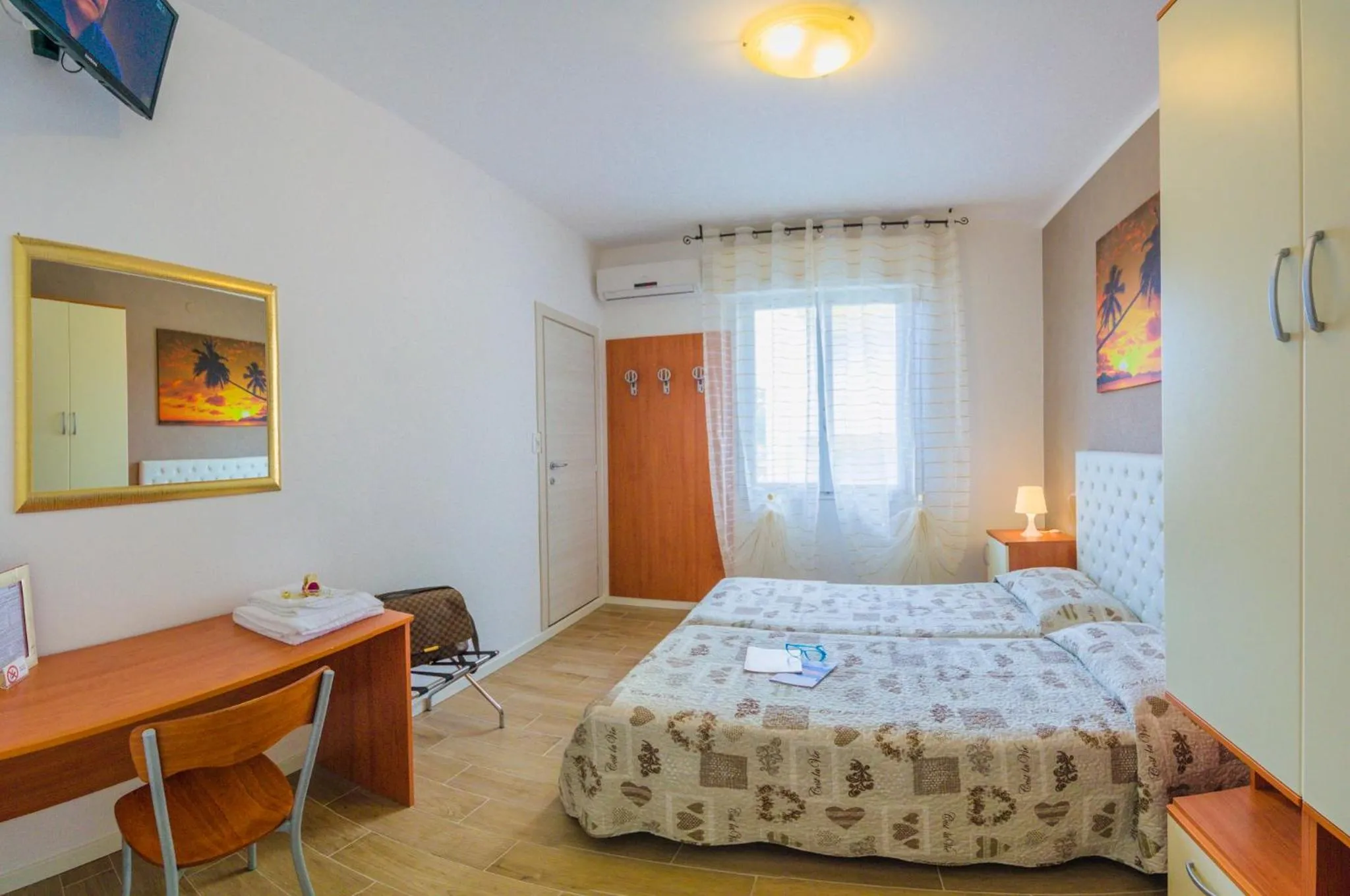 Bedroom, Bed in Hotel Villa Del Mar