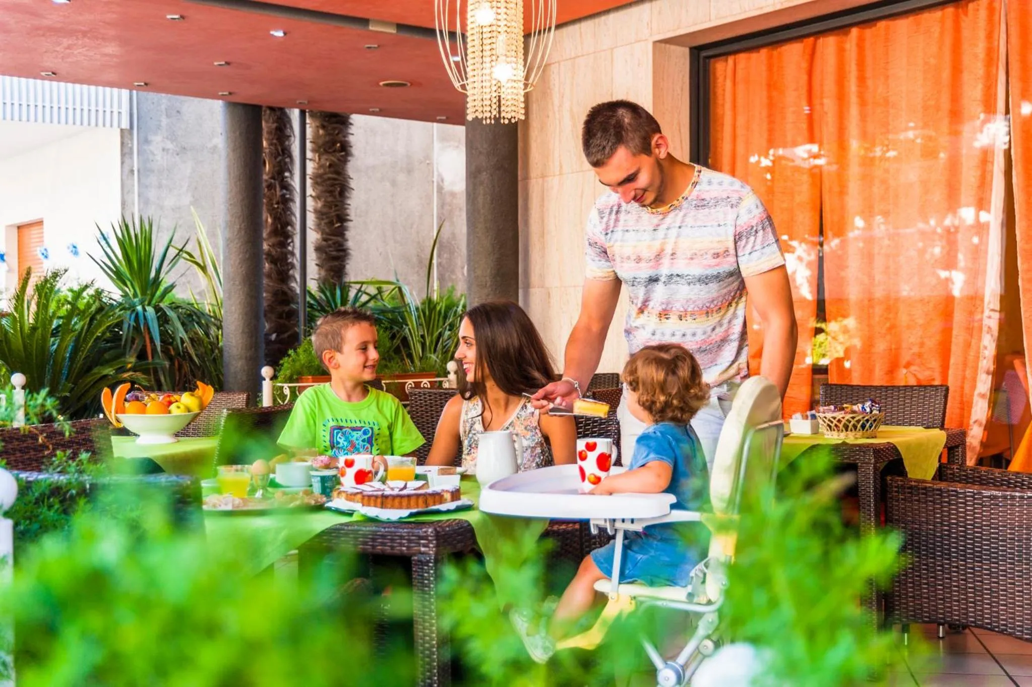 young children in Hotel Villa Del Mar