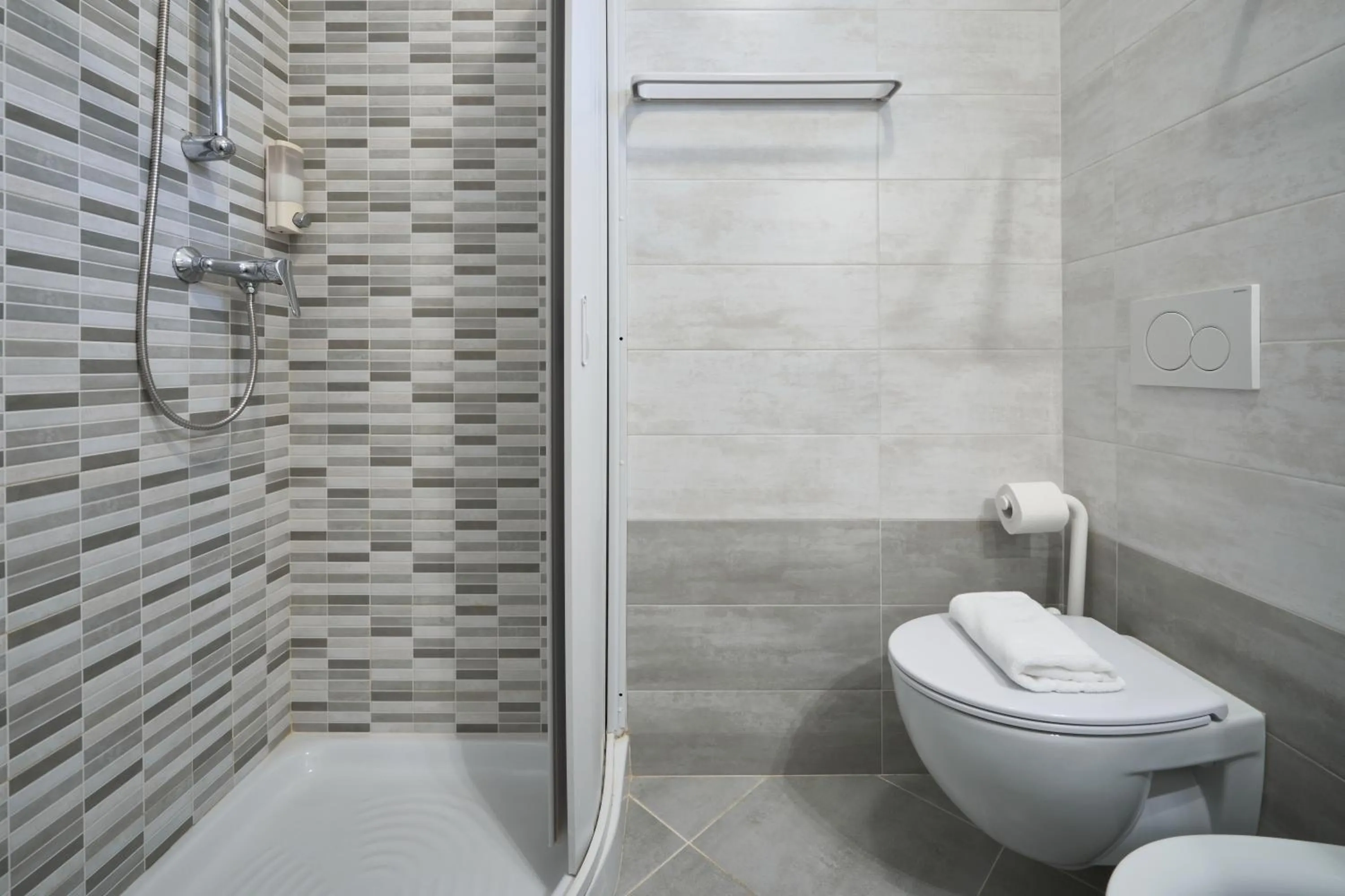 Shower in Hotel Villa Del Mar