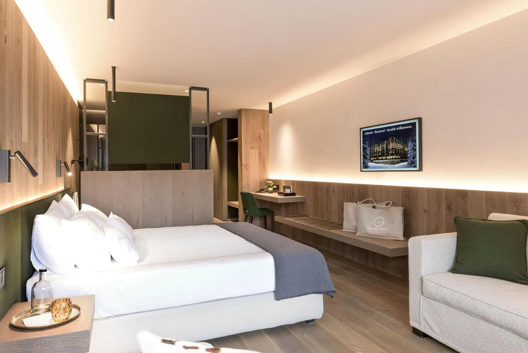 Bedroom in Hotel Olangerhof