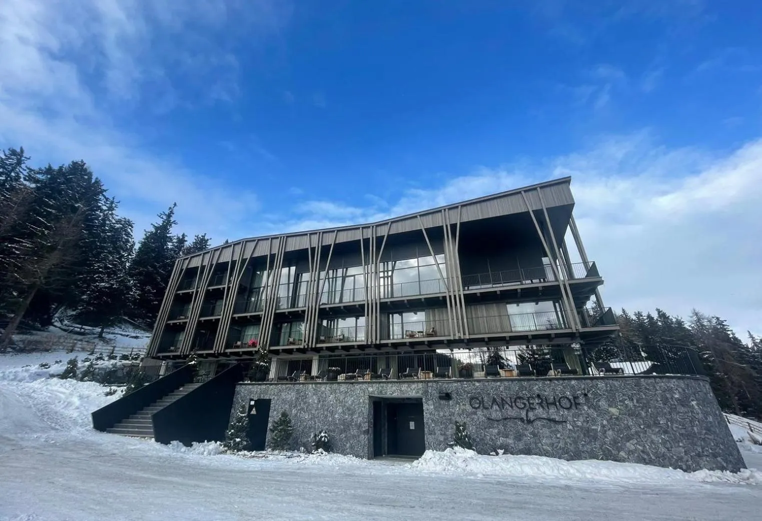 Property building in Hotel Olangerhof