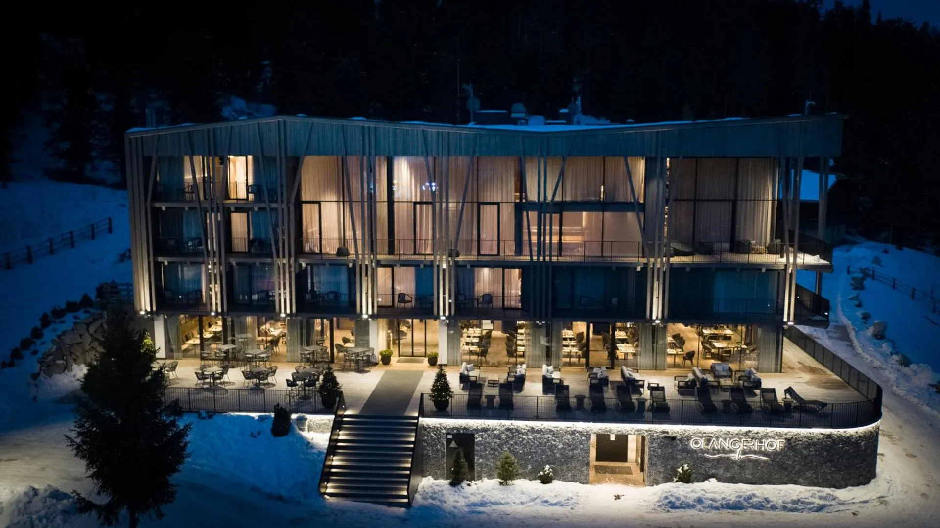 Property building in Hotel Olangerhof