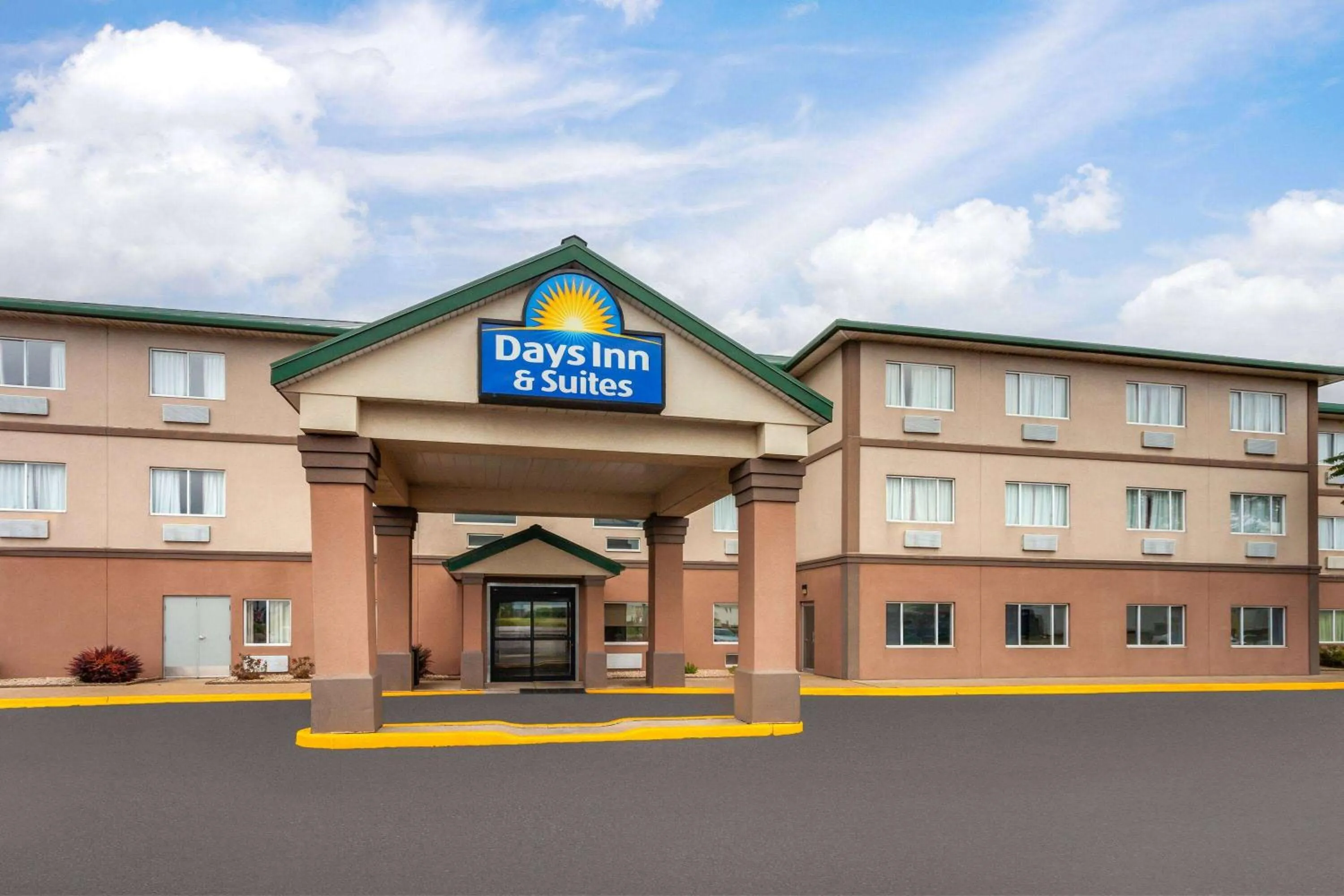 Property building in Days Inn & Suites by Wyndham Morris I-80