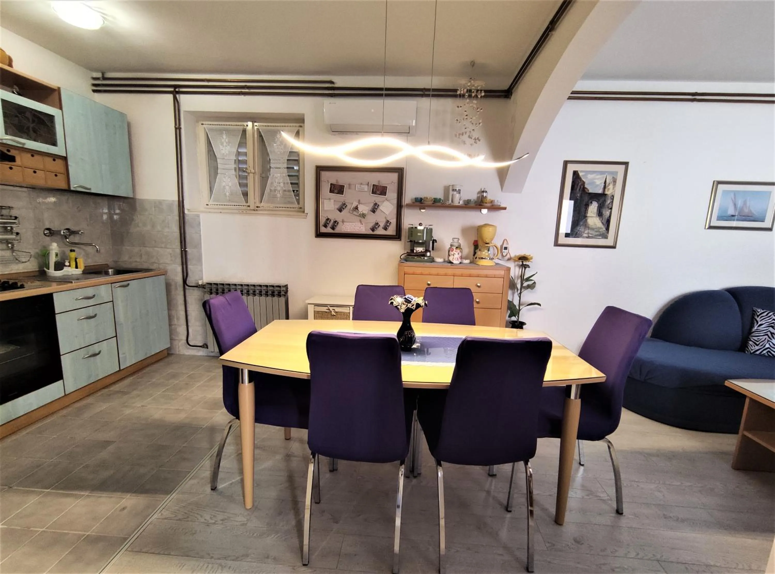 Dining area in Villa Radić