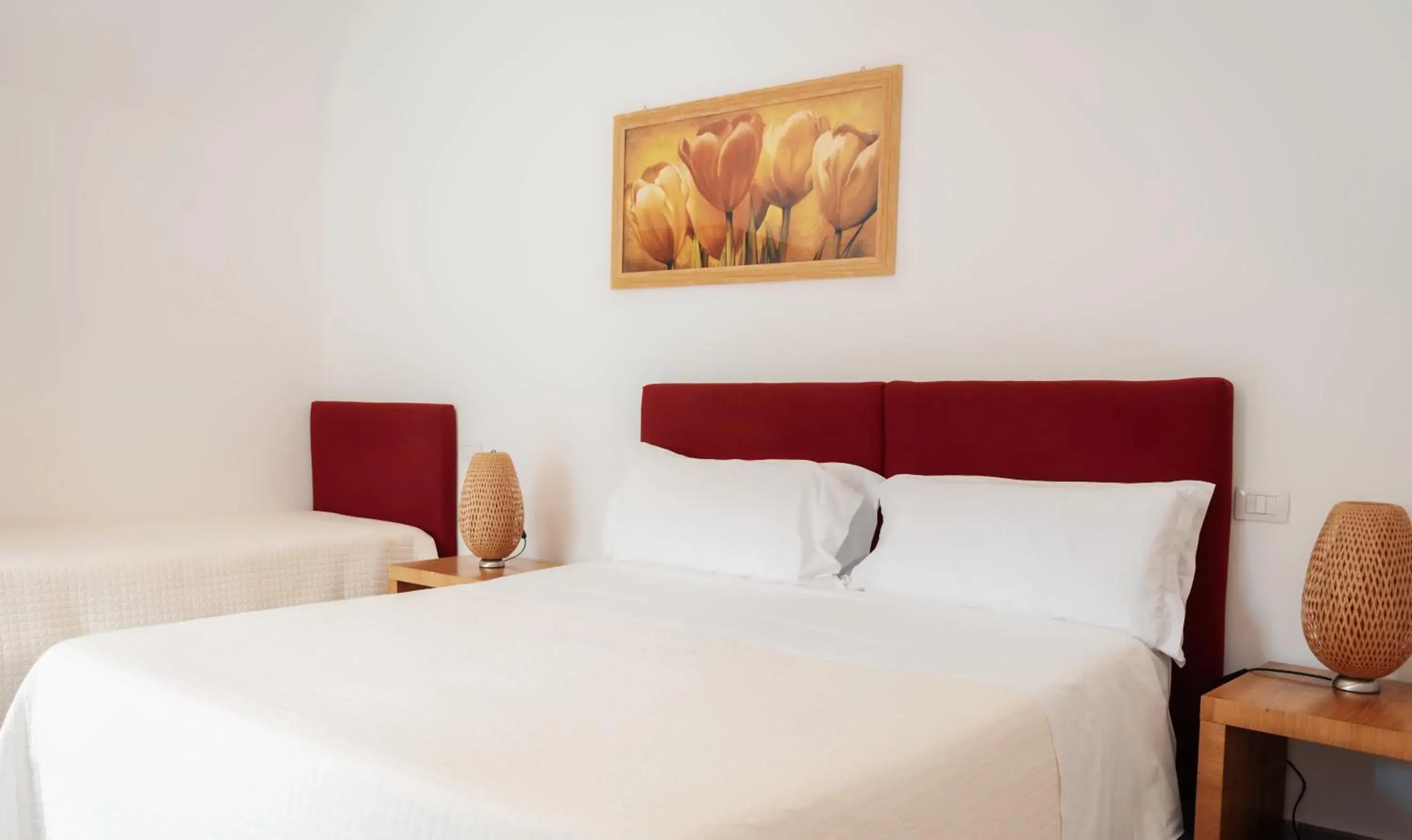 Economy Triple Room - Separate Building in Giardino Sul Duomo Economy Triple Room - Separate Building in Giardino Sul Duomo