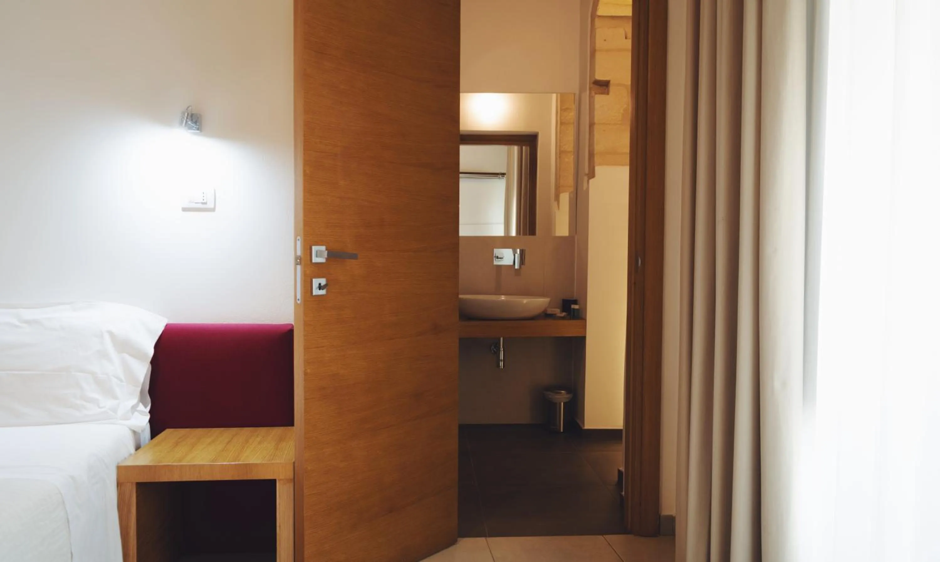 Bathroom, Bed in Giardino Sul Duomo