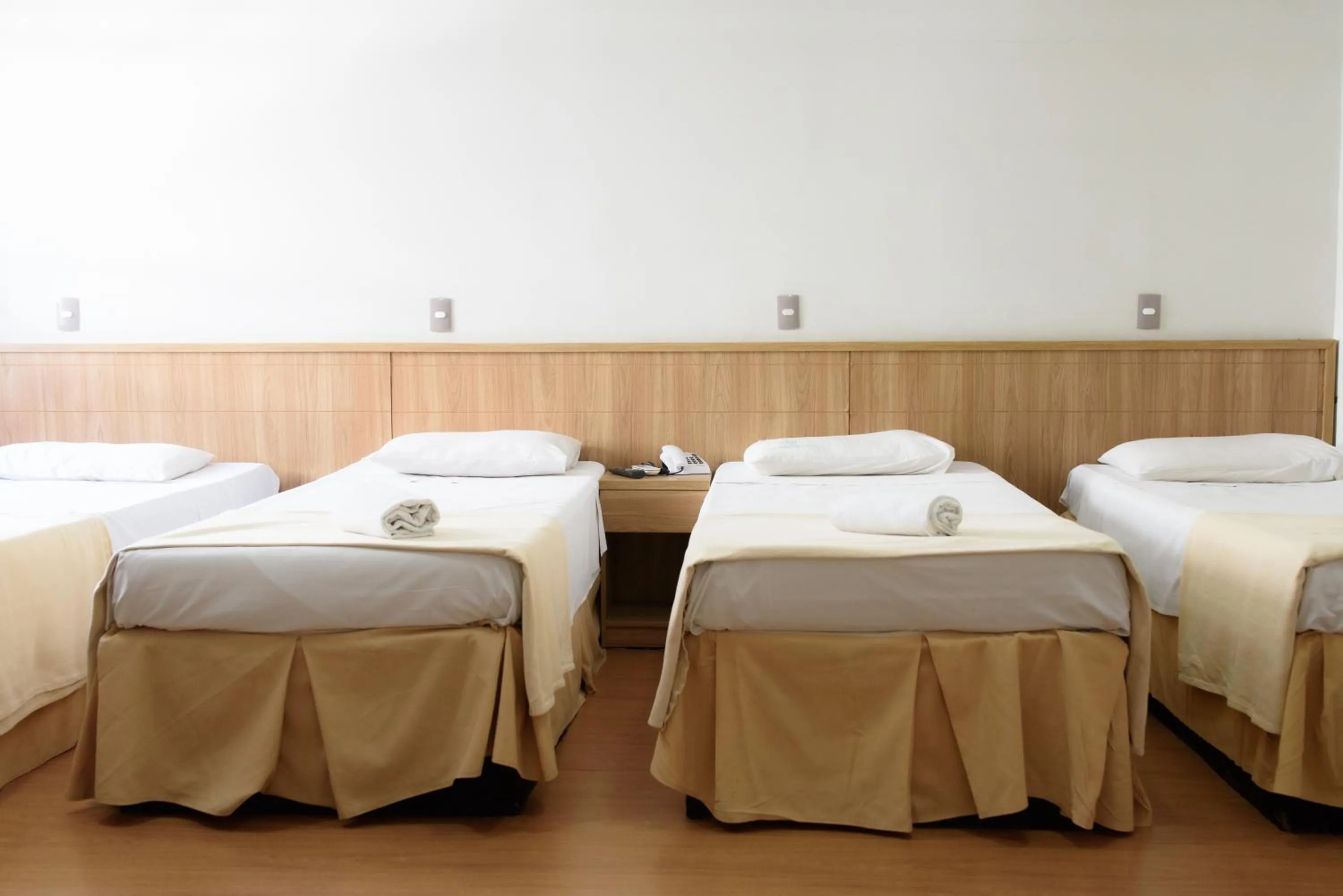 Bed in Gamboa Rio Hotel