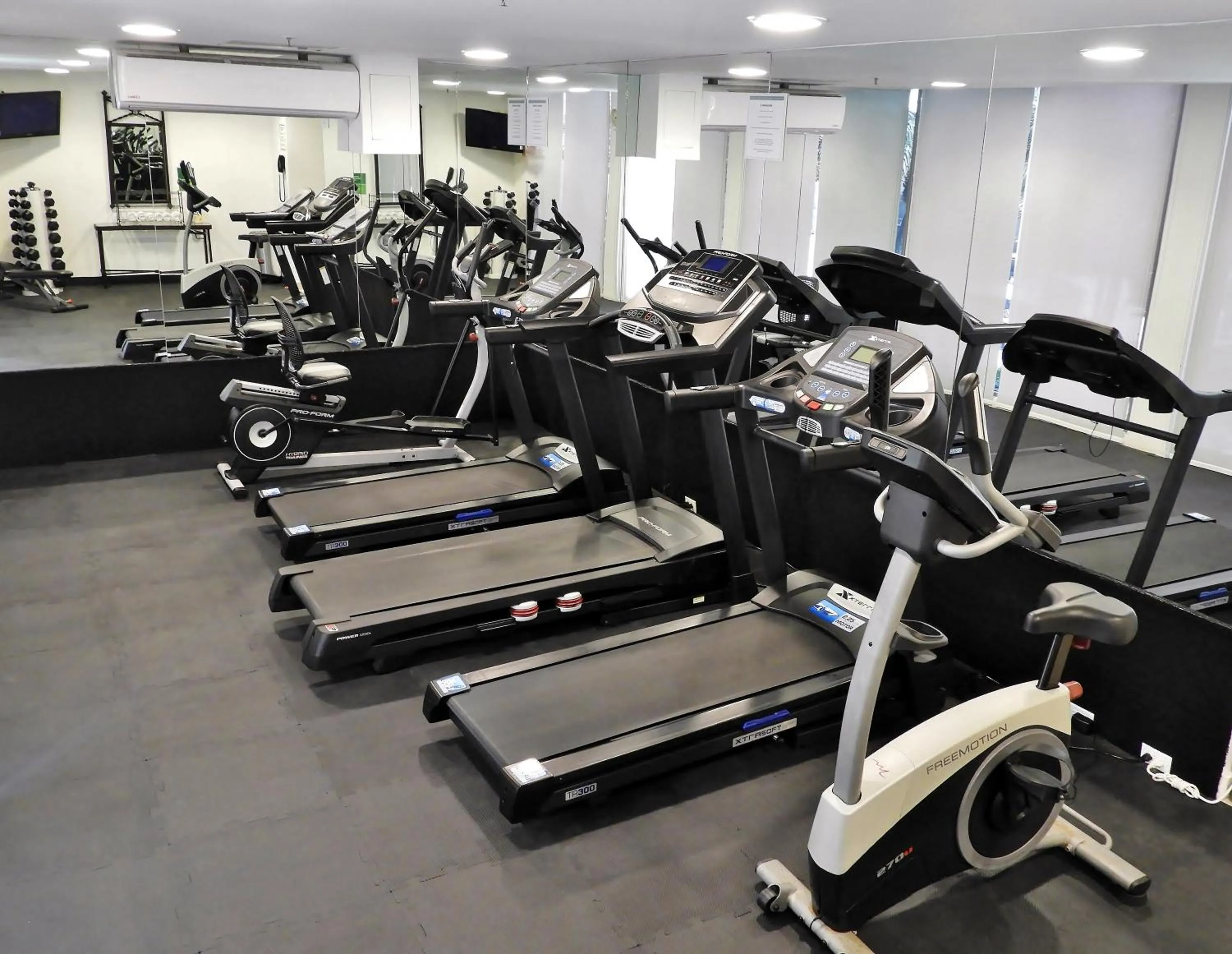 Fitness centre/facilities in Holiday Inn Reynosa Zona Dorada by IHG