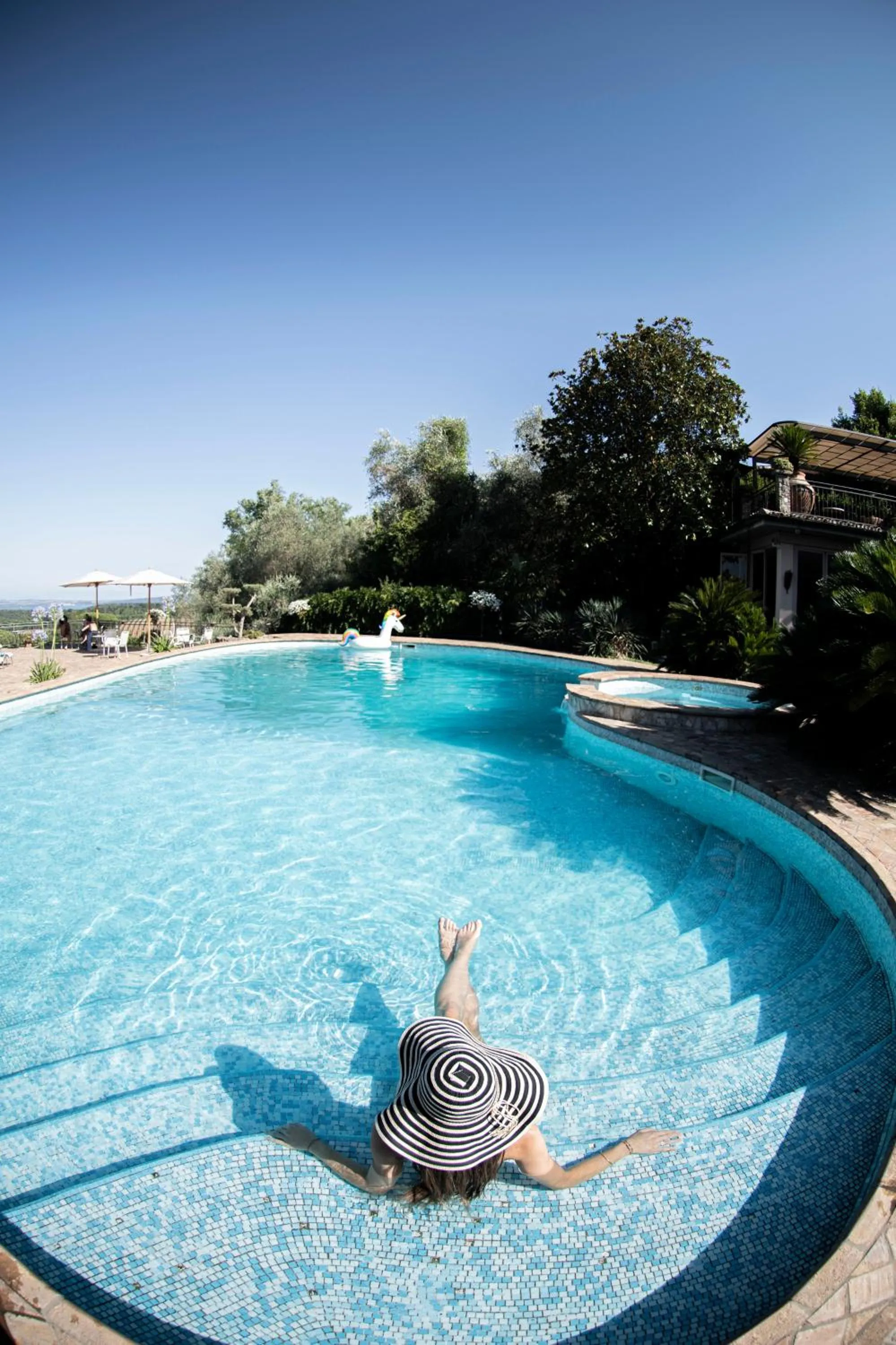 Swimming pool in Villa Clodia Relais