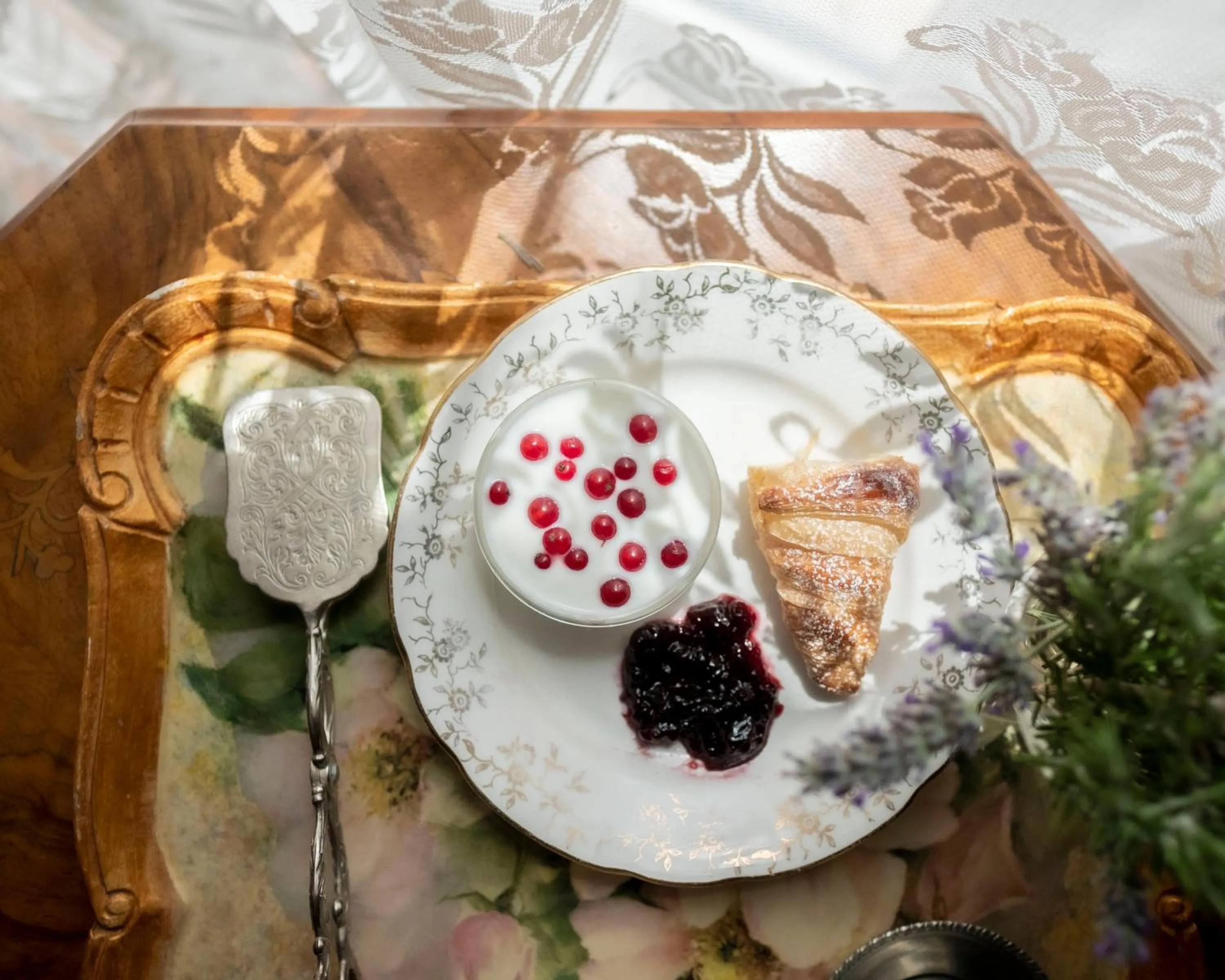 Food and drinks in Villa Clodia Relais