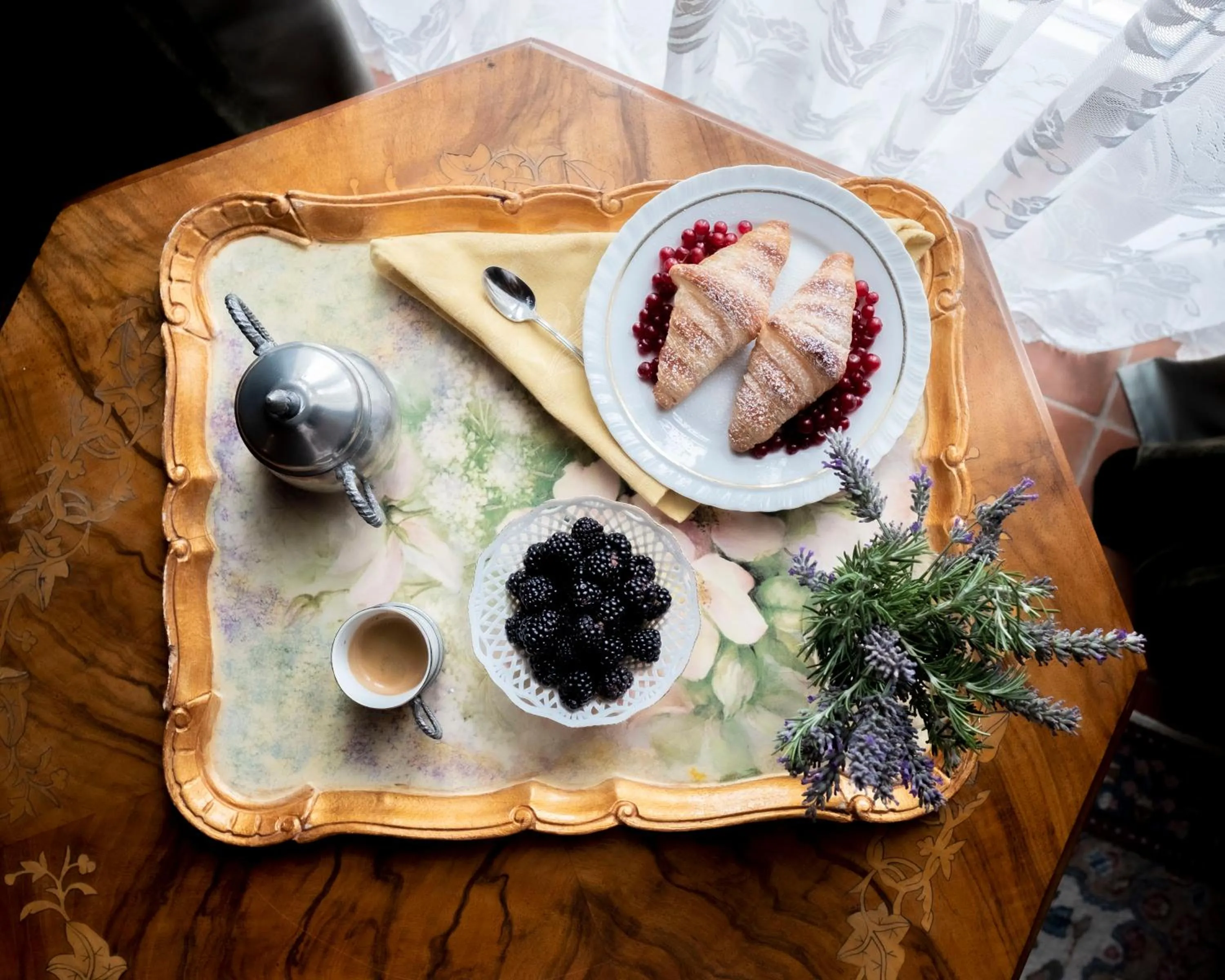 Food and drinks in Villa Clodia Relais