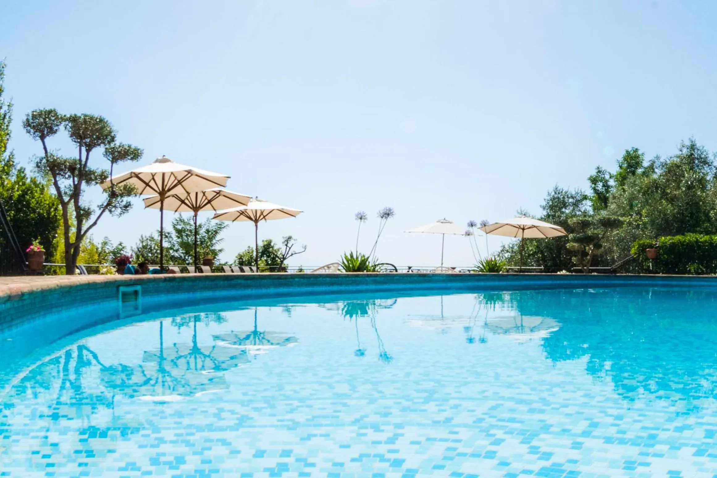 Swimming pool in Villa Clodia Relais