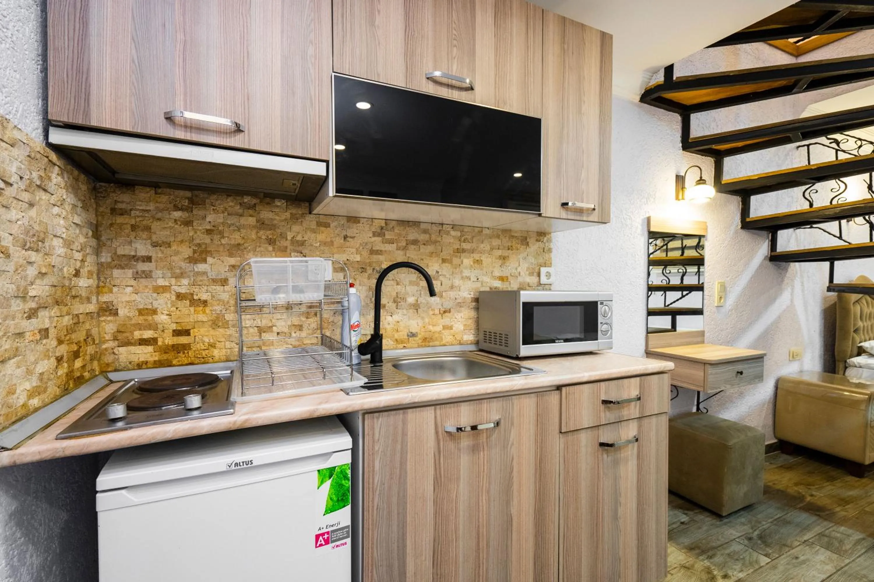 Kitchen or kitchenette in Harbour Suites Old City