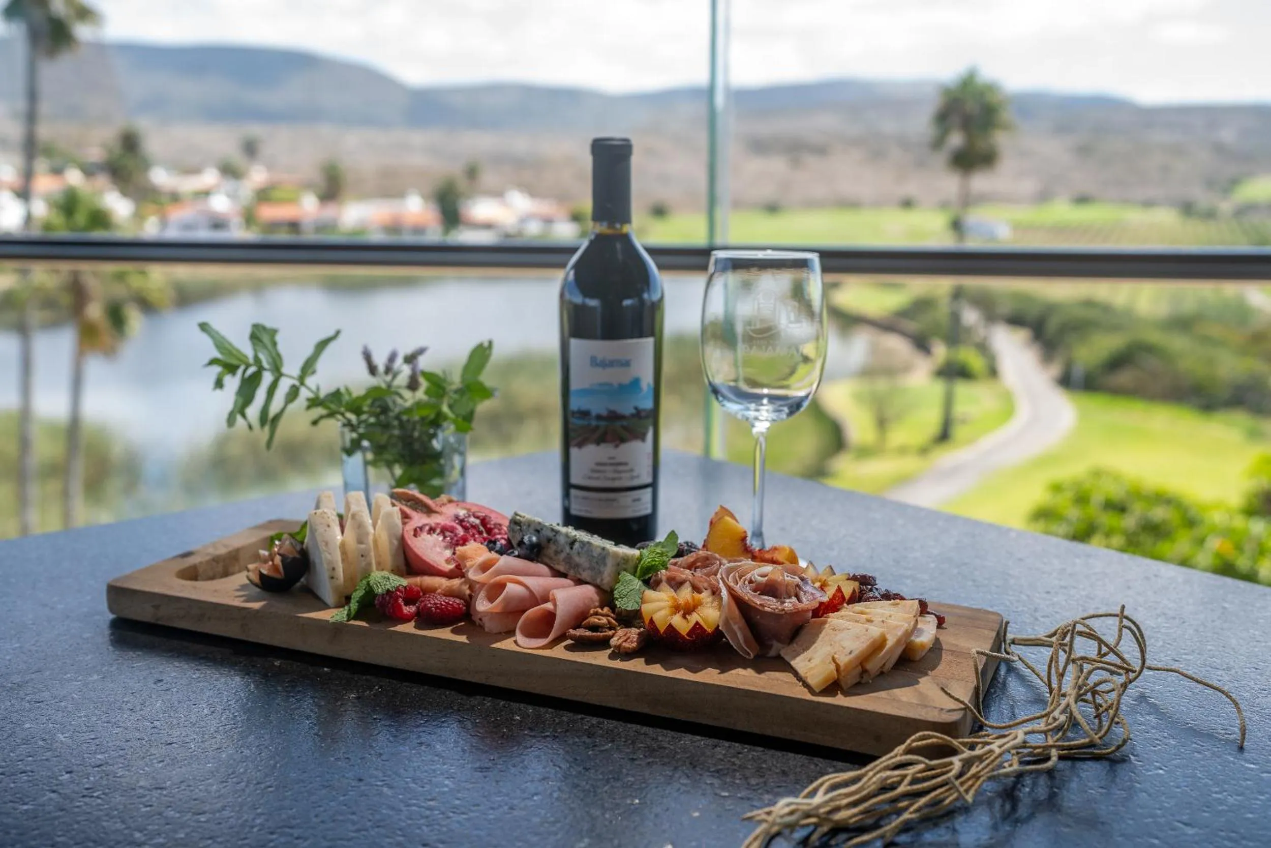 Restaurant/places to eat in Hacienda Bajamar