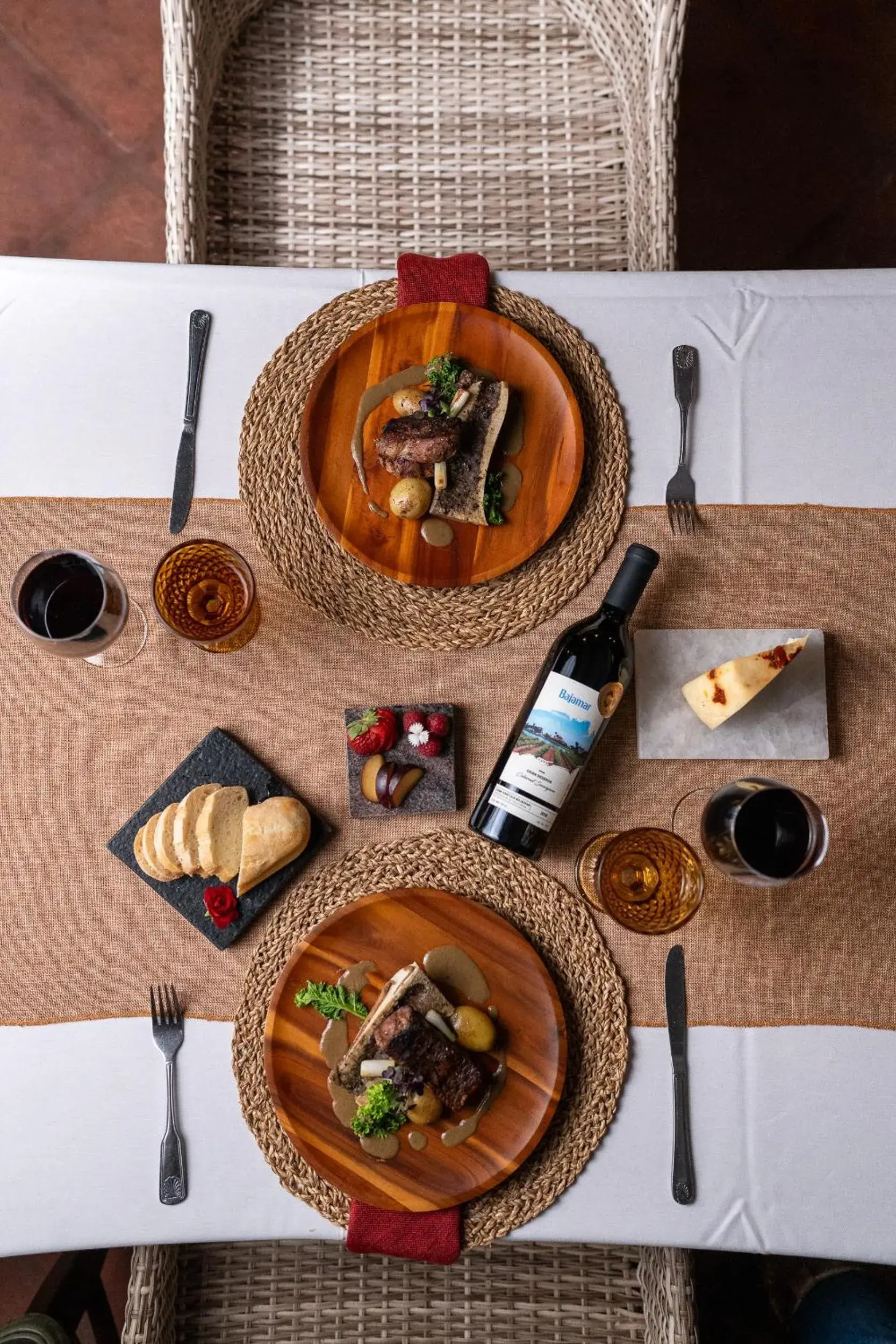 Restaurant/places to eat in Hacienda Bajamar Restaurant/places to eat in Hacienda Bajamar