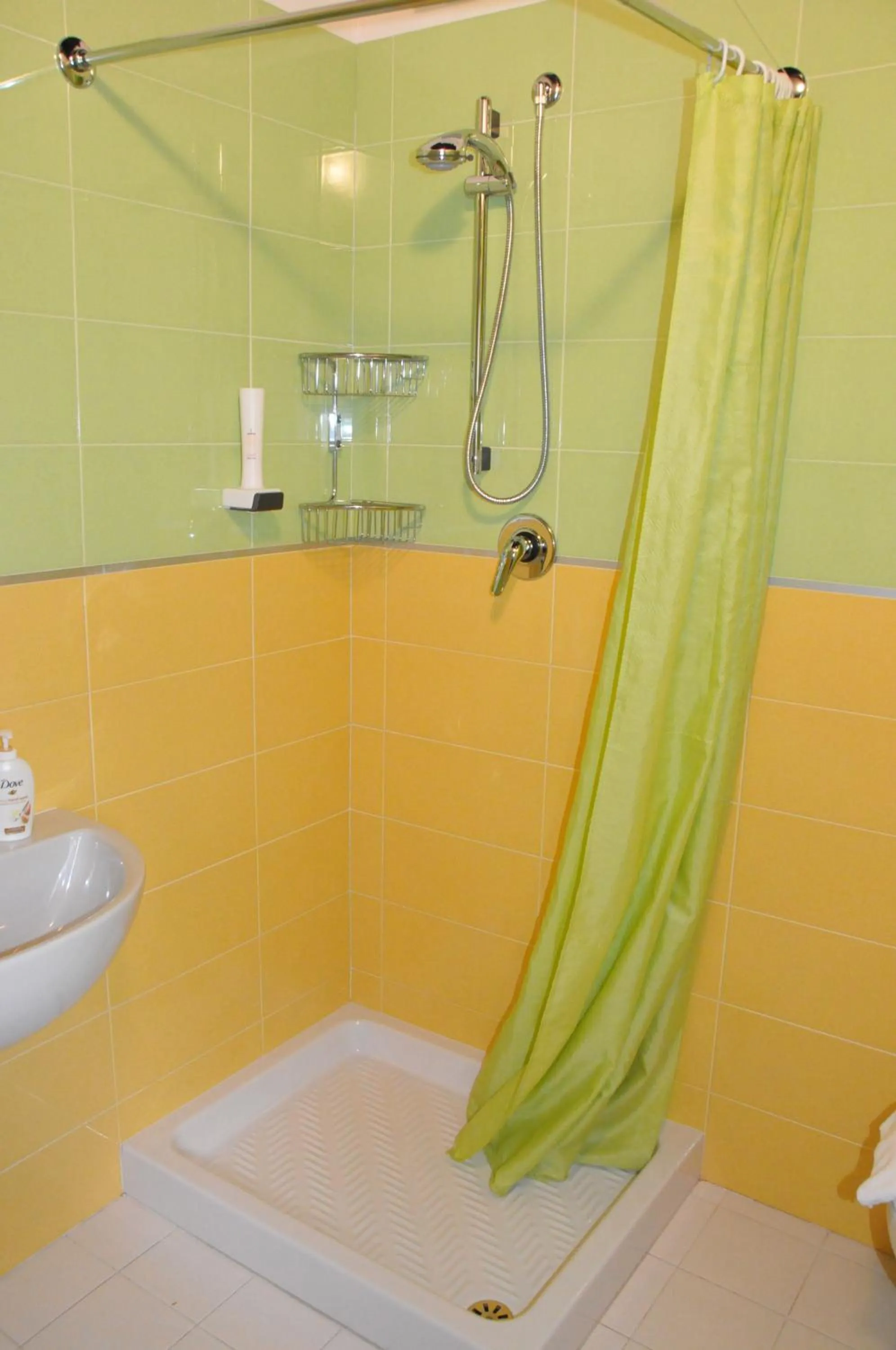 Shower in Agriturismo Marco